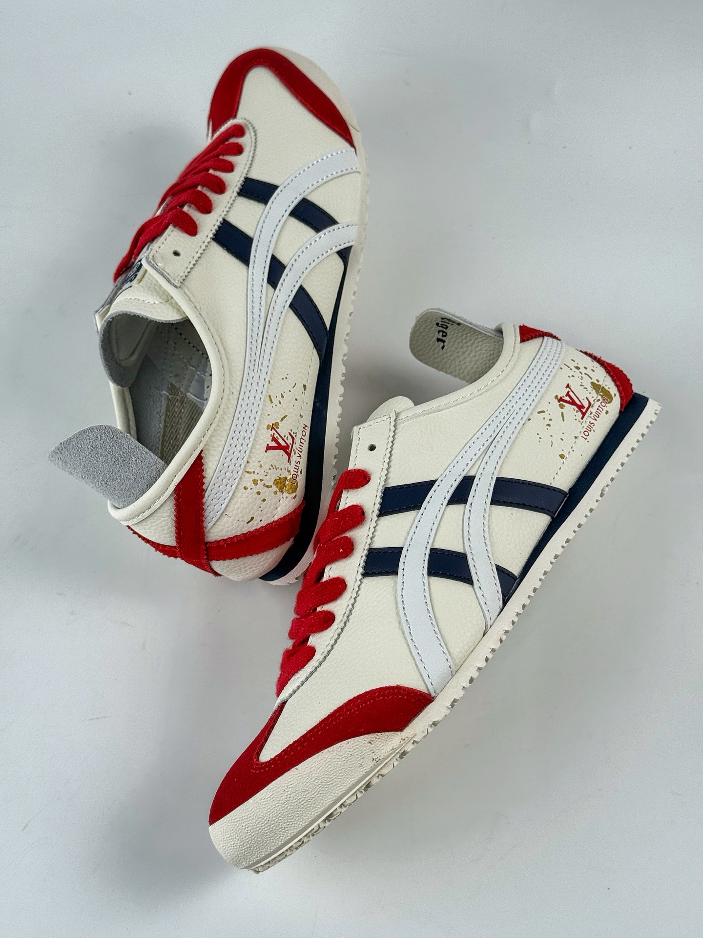 Onitsuka Tiger Mexico 66 Paraty x Louis Vuitton 百搭单品 板鞋  DL408-138