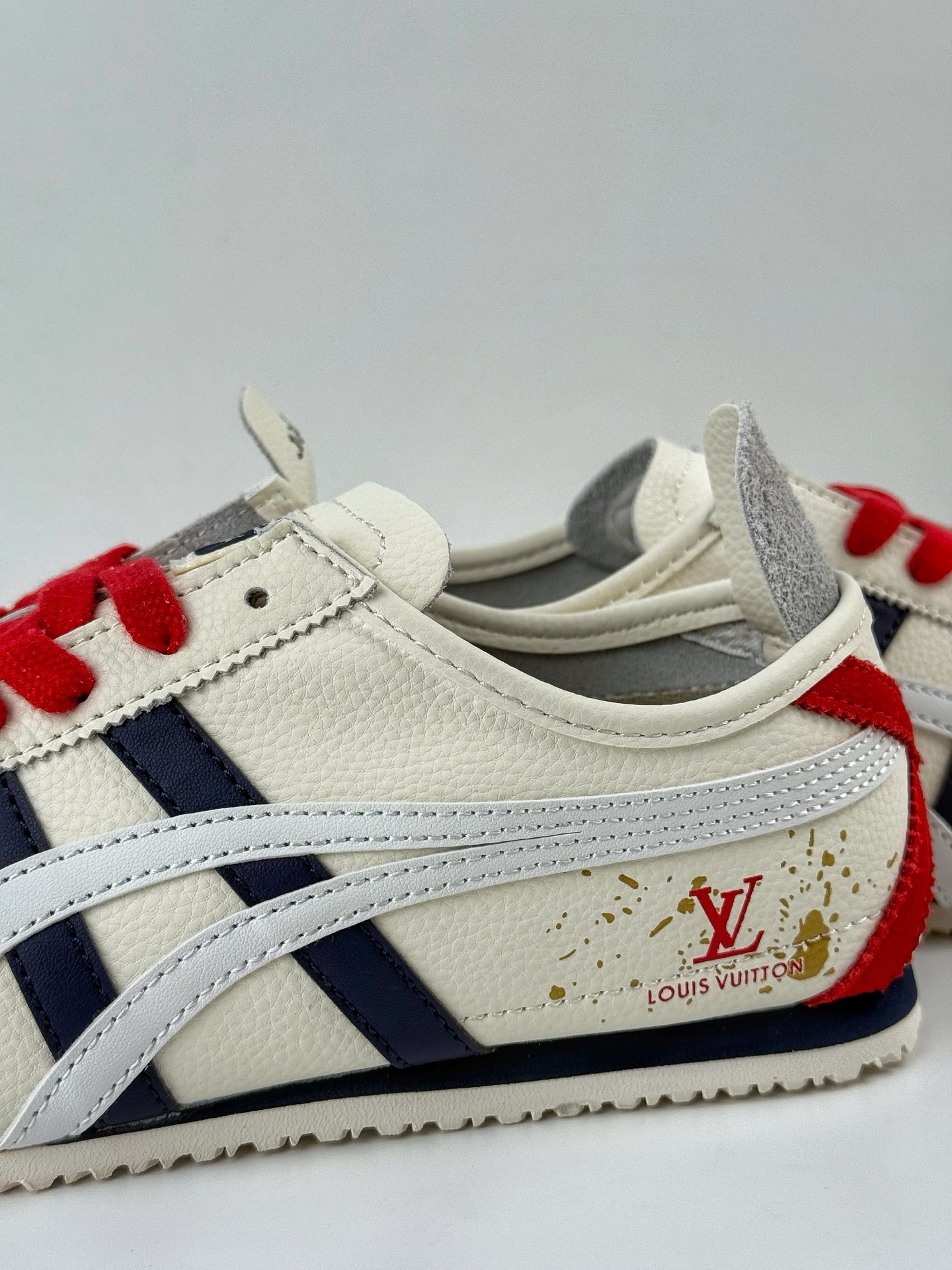 Onitsuka Tiger Mexico 66 Paraty x Louis Vuitton 百搭单品 板鞋  DL408-138