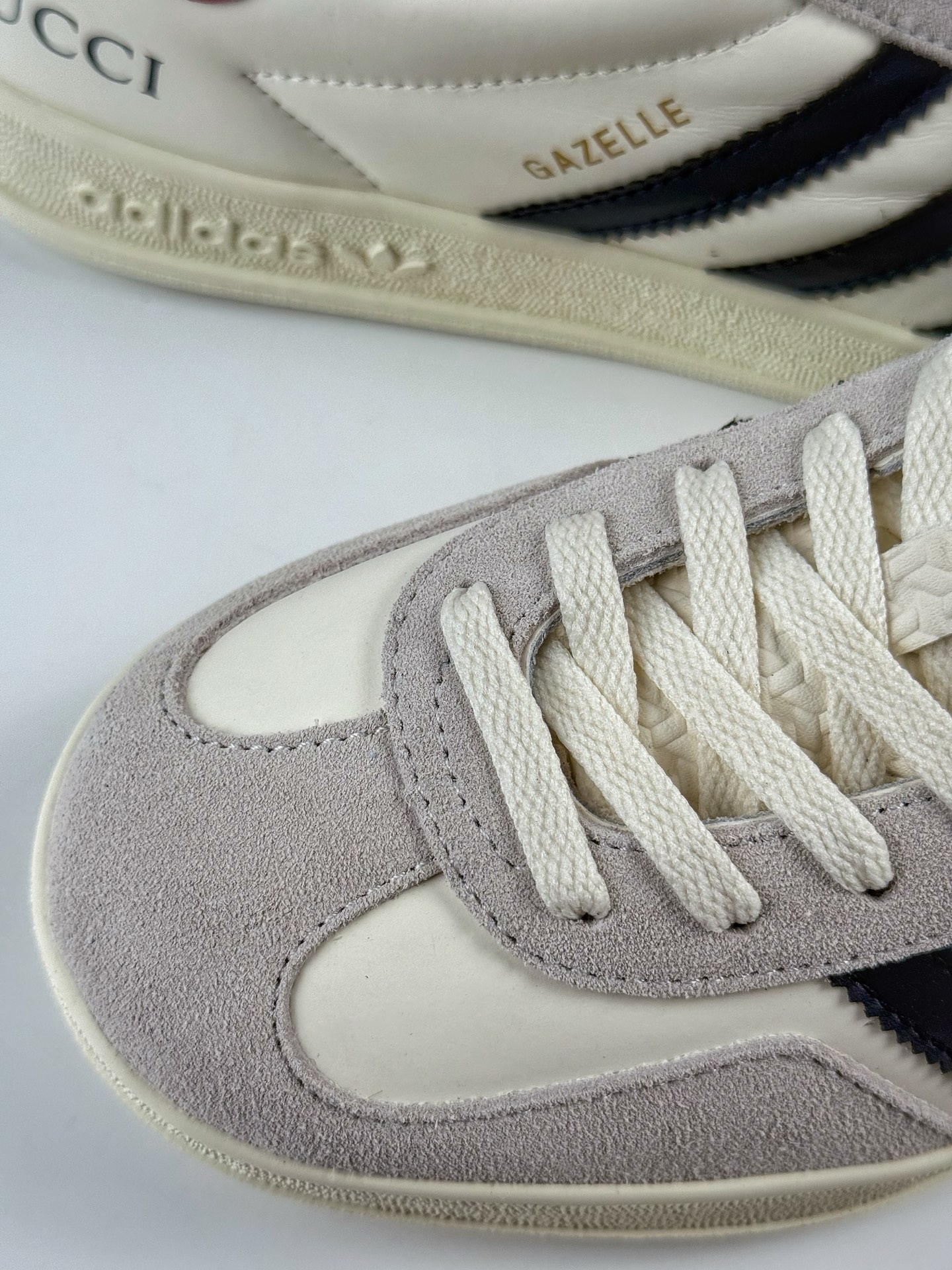 adidOriginals Gazelle INdoor x GUCCI 灰白黑 三叶草休闲防滑耐磨低帮板鞋  DM1234-012