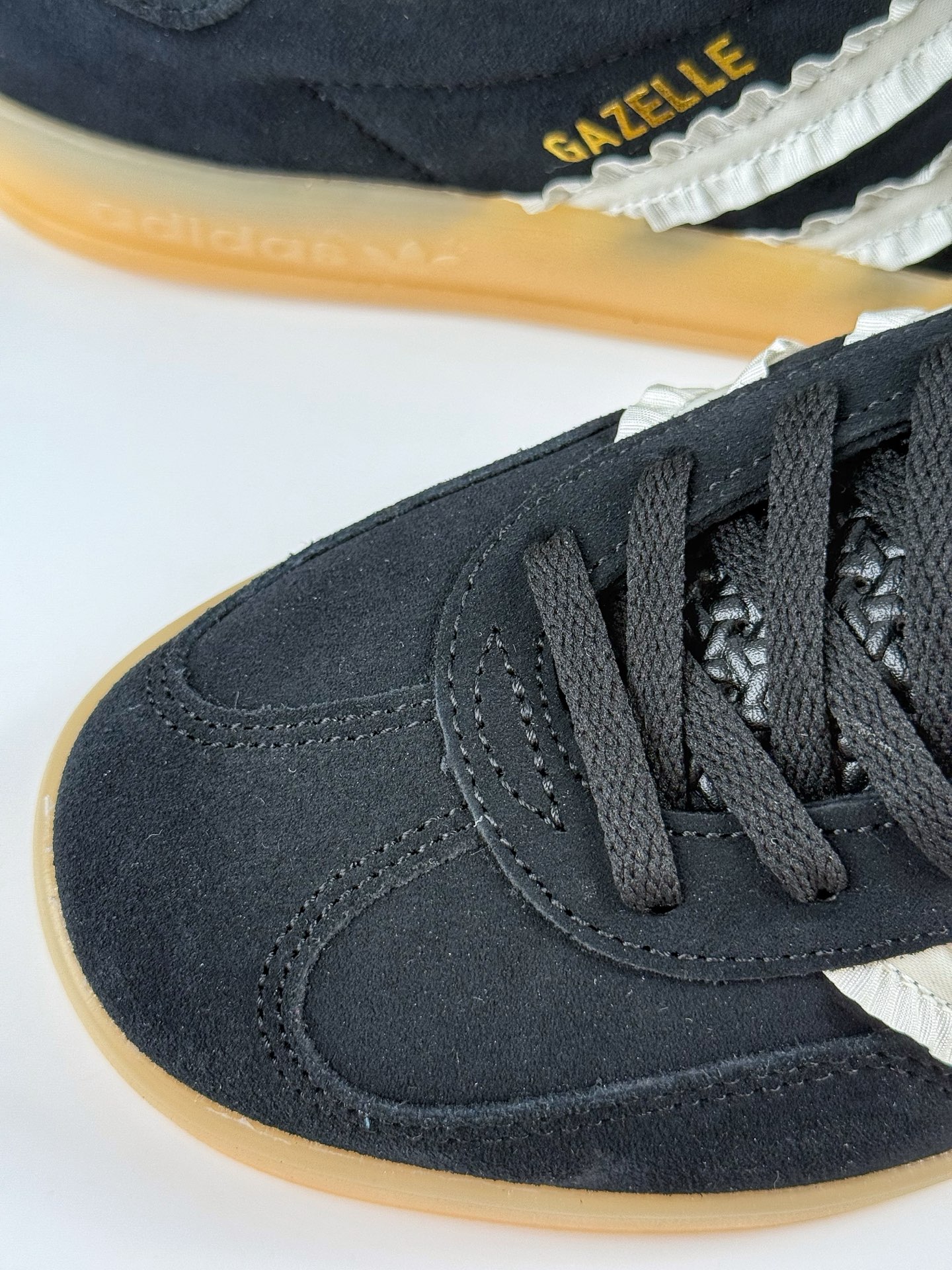 adidoriginals GAZELLE INDOOR 黑白  JS1412
