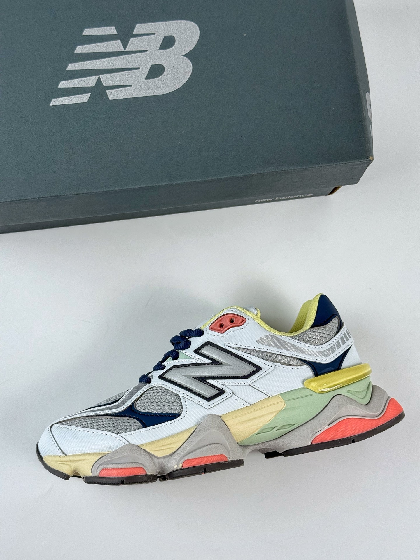 Joe Freshgoods x New Balance 版本 NB9060 联名款 复古休闲运动慢跑鞋  U9060TMB