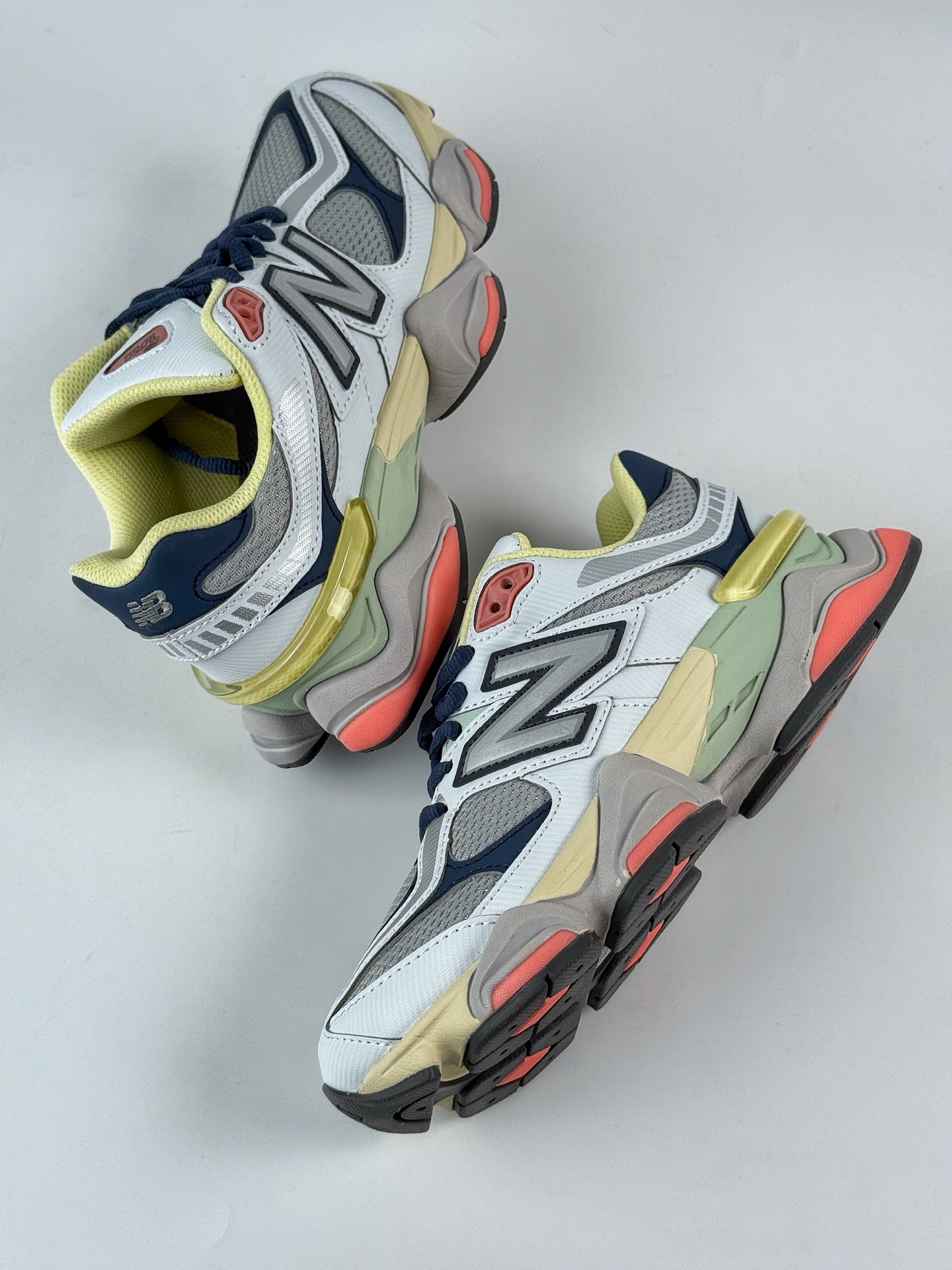 Joe Freshgoods x New Balance 版本 NB9060 联名款 复古休闲运动慢跑鞋  U9060TMB