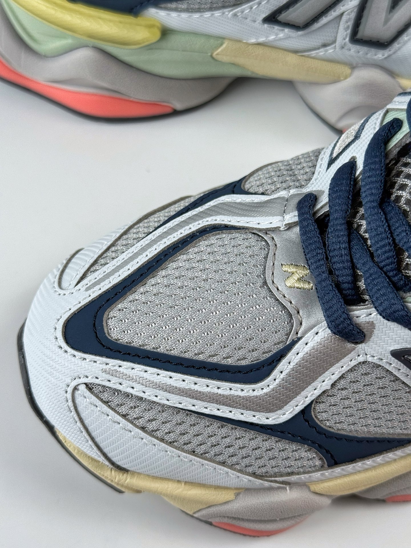 Joe Freshgoods x New Balance 版本 NB9060 联名款 复古休闲运动慢跑鞋  U9060TMB