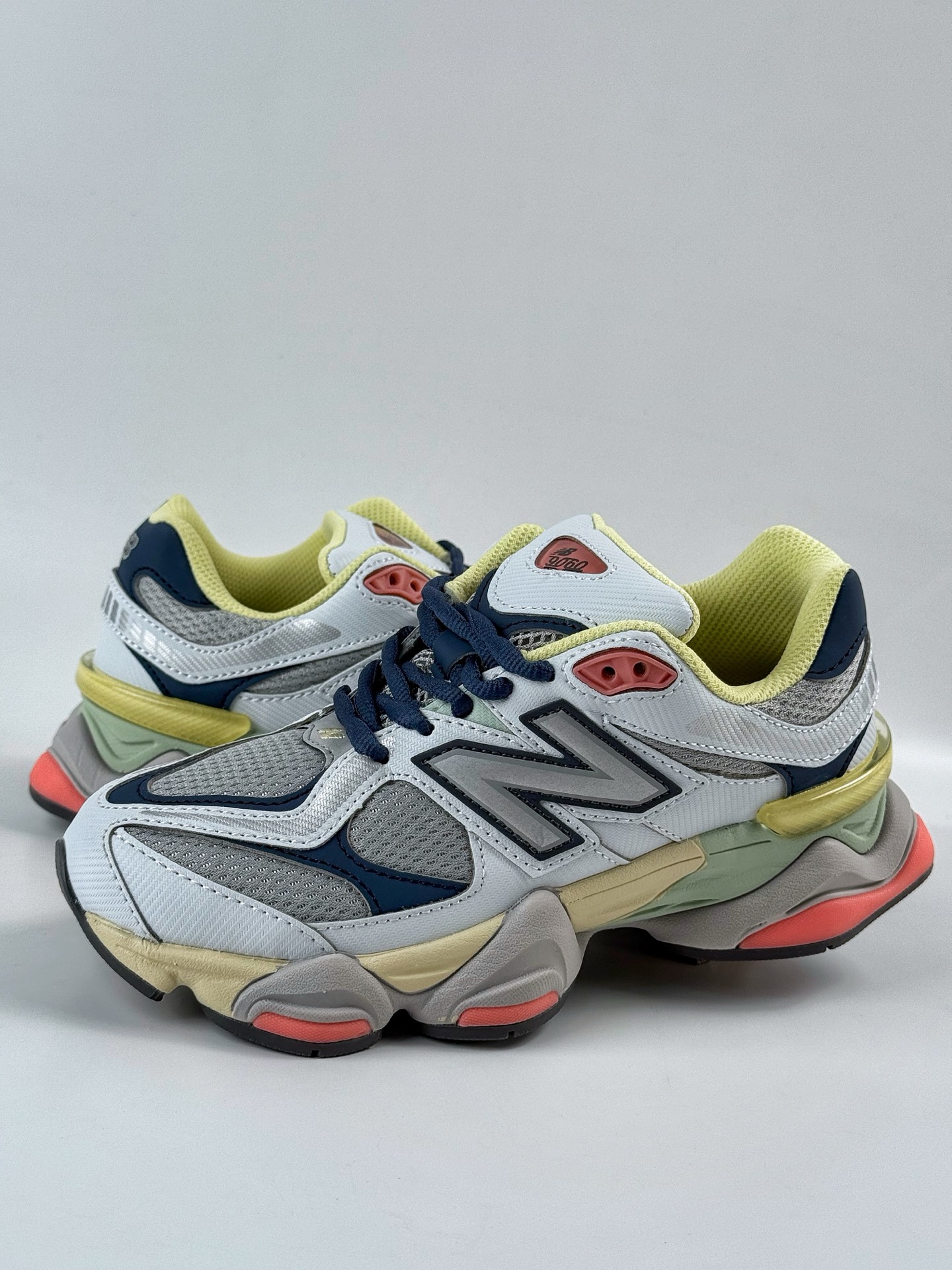 Joe Freshgoods x New Balance 版本 NB9060 联名款 复古休闲运动慢跑鞋  U9060TMB