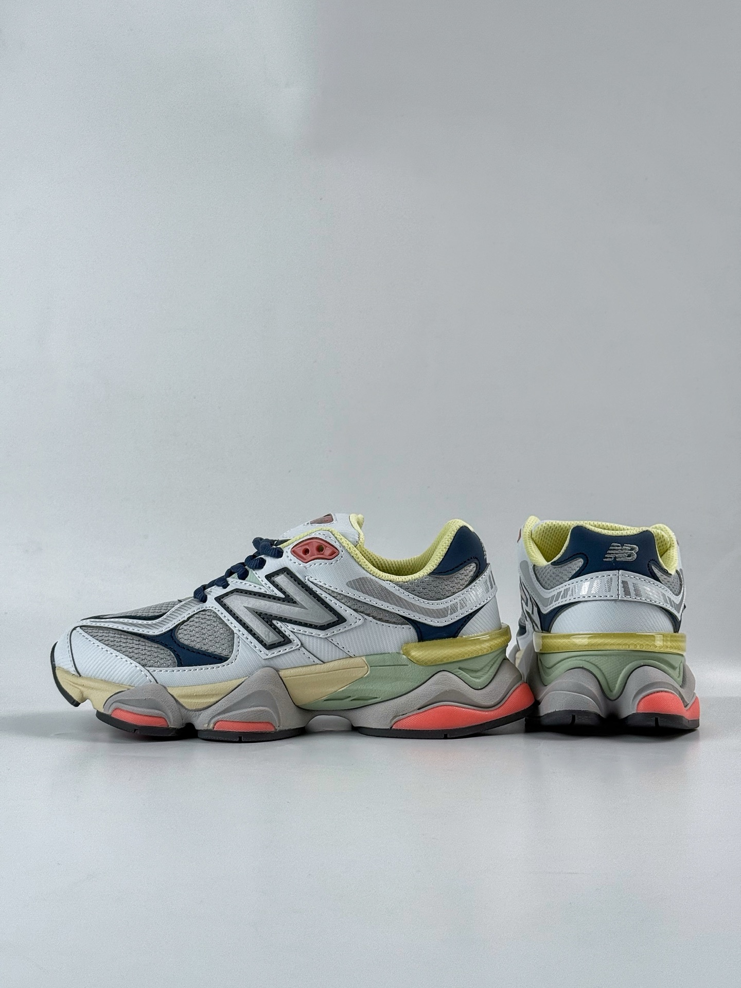 Joe Freshgoods x New Balance 版本 NB9060 联名款 复古休闲运动慢跑鞋  U9060TMB
