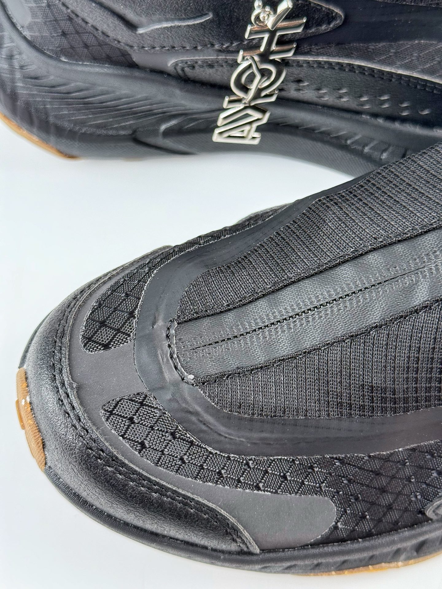 HOKA ONE ONE U PROJECT TRANSPORT 低帮专业越野跑步鞋  1162850/CRBN