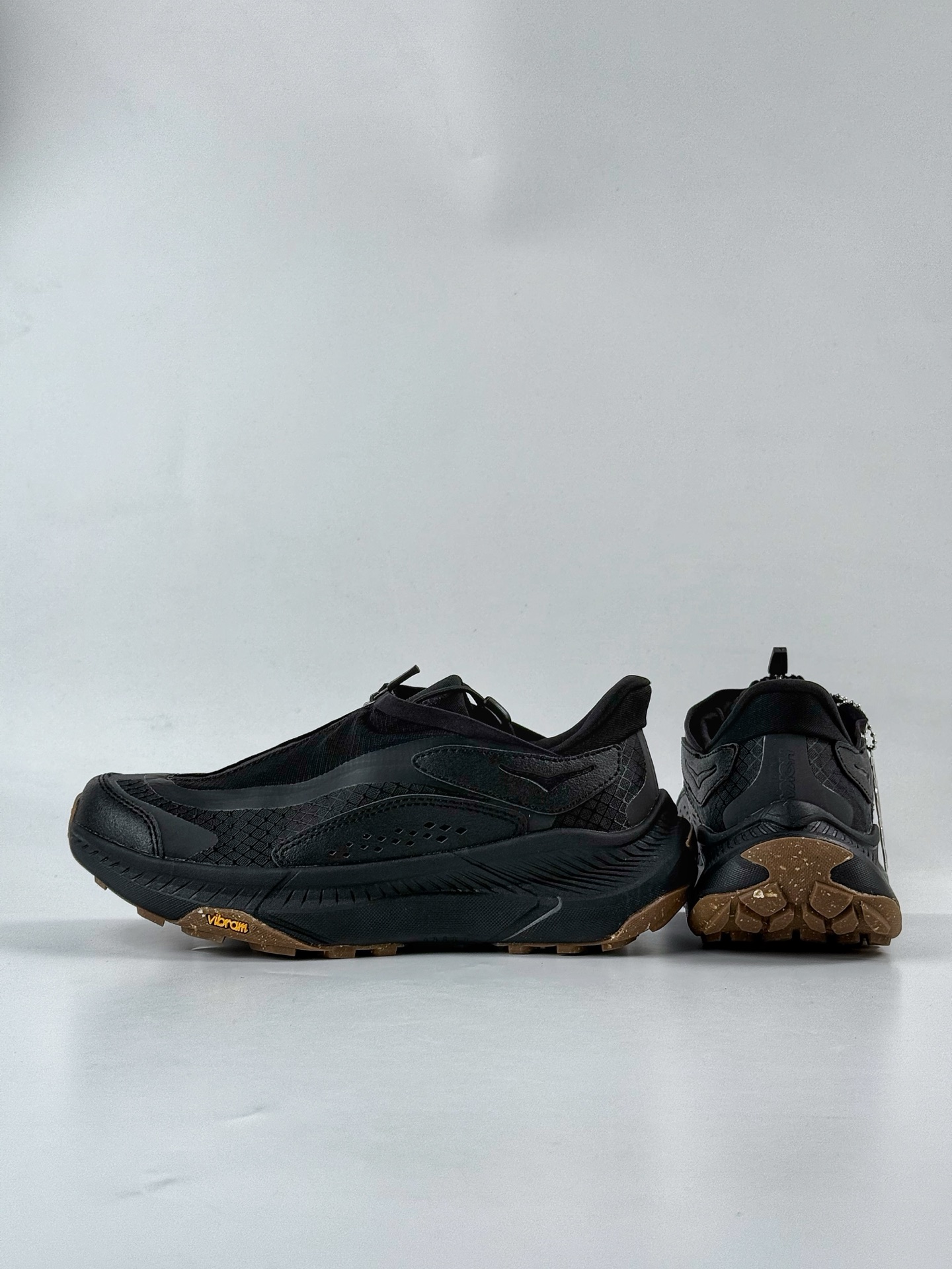 HOKA ONE ONE U PROJECT TRANSPORT 低帮专业越野跑步鞋  1162850/CRBN