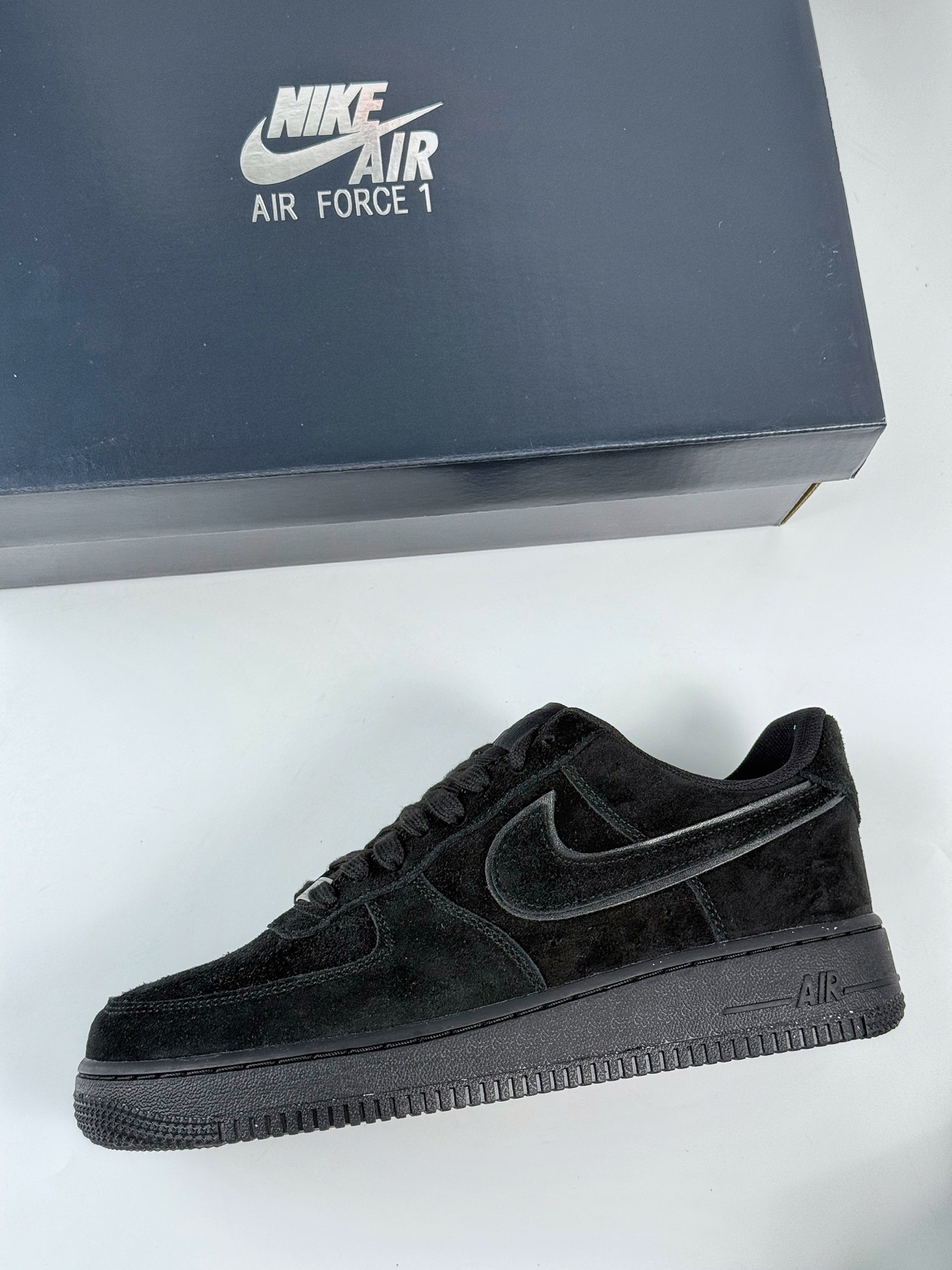 Nike Air Force 1 Low 07 绒毛纯黑 HQ1966-002