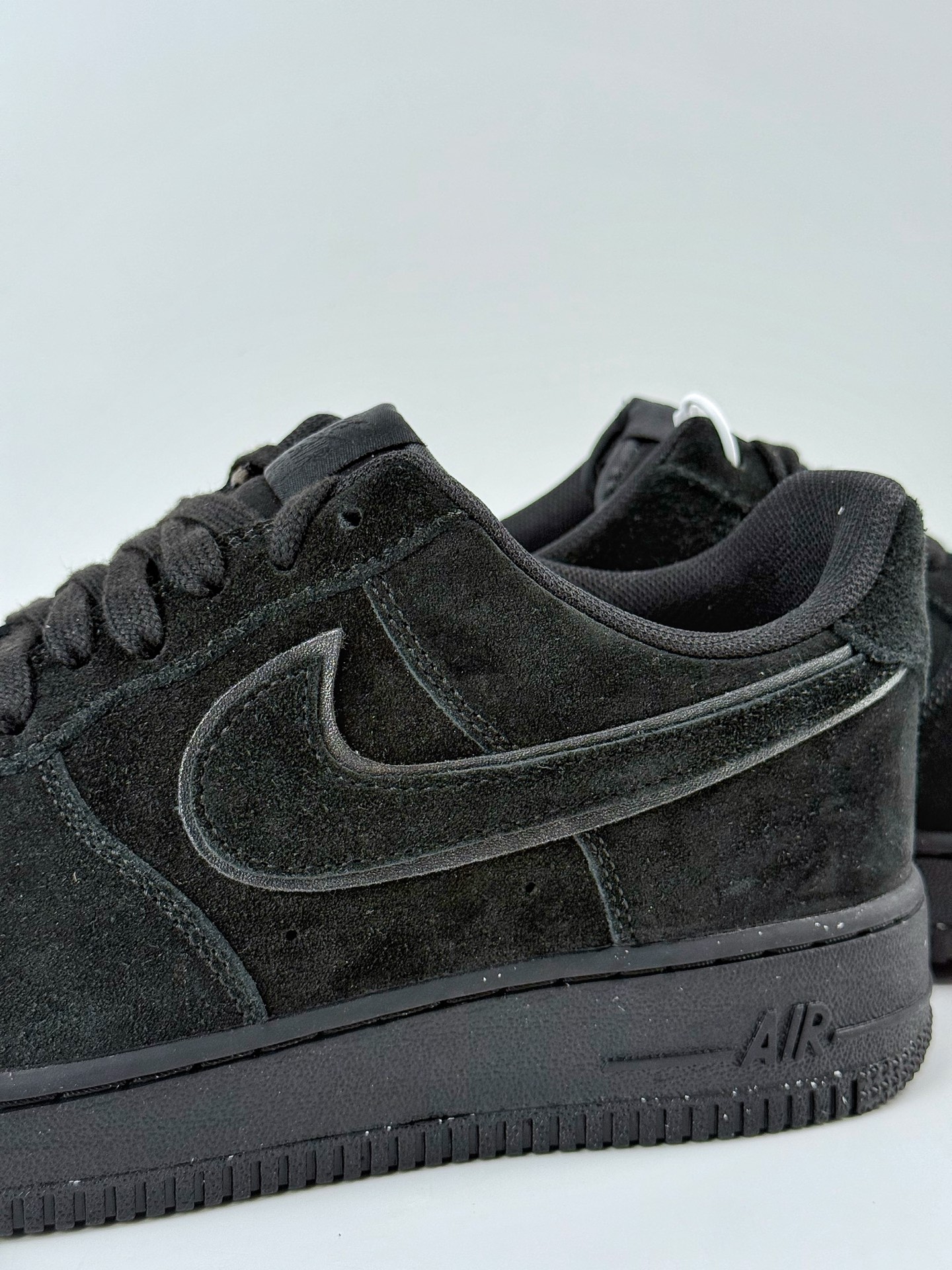 Nike Air Force 1 Low 07 绒毛纯黑 HQ1966-002