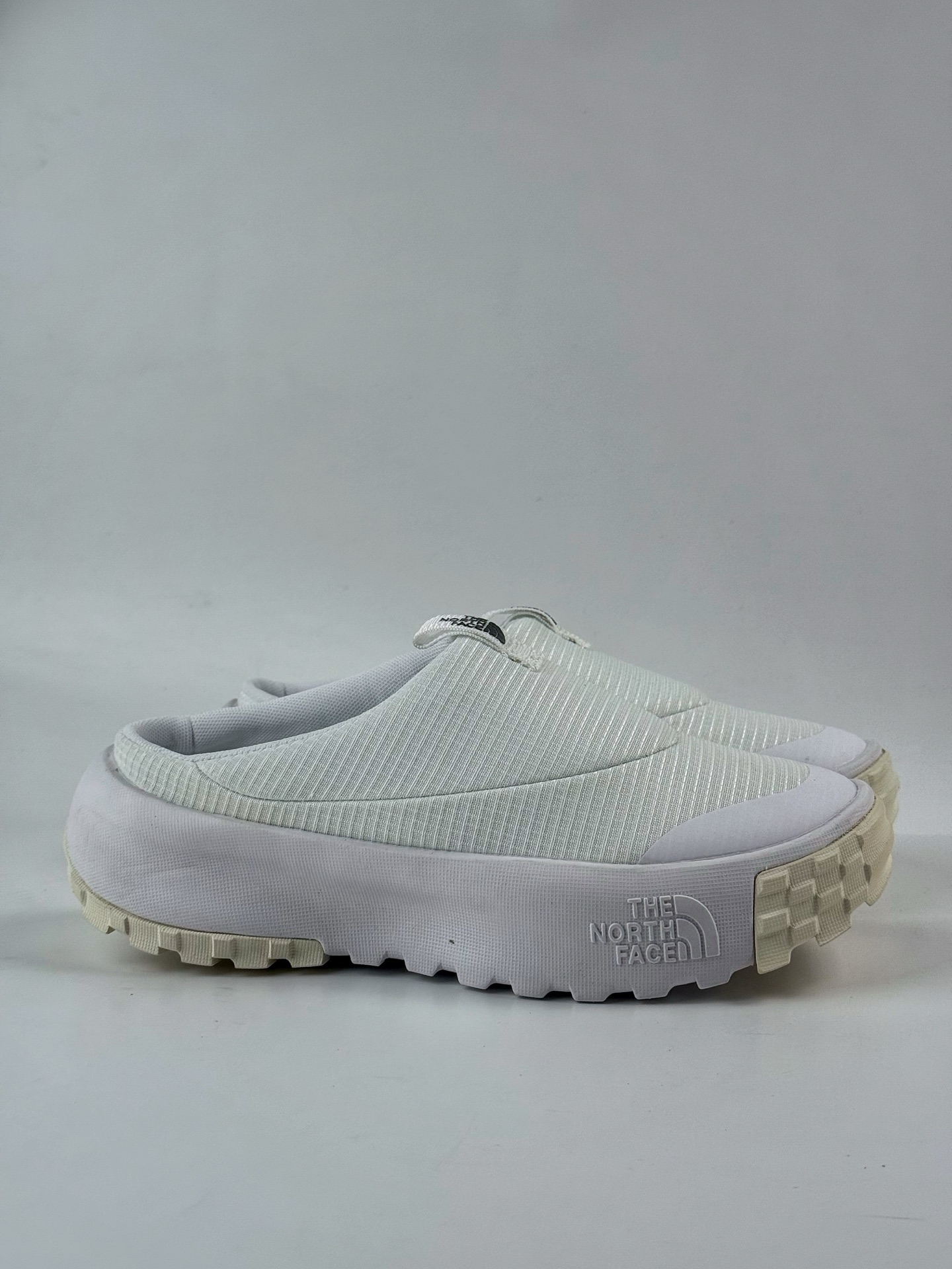 150 THE NORTH FACE NEVER STOP 北面舒适百搭 防滑透气 低帮 生活休闲鞋 NFOA8A92KX7-070-Chinese UA Cheap High Quatity Brand Clothes Bags handbags Sneakers wholesale wholesaler seller from China Factory suppliers Fashion Clothing Shoes best Quality Beautiful Price 150 THE NORTH FACE NEVER STOP 北面舒适百搭 防滑透气 低帮 生活休闲鞋 NFOA8A92KX7-070