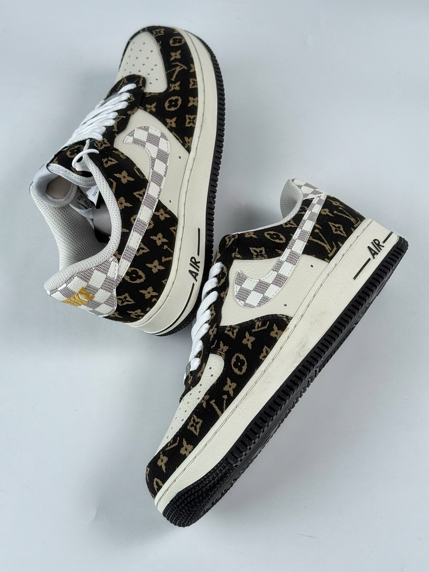260 Nike Air Force 1 Low 07 x Louis Vuitton 黑白 BZ68808-104-Chinese UA Cheap High Quatity Brand Clothes Bags handbags Sneakers wholesale wholesaler seller from China Factory suppliers Fashion Clothing Shoes best Quality Beautiful Price 260 Nike Air Force 1 Low 07 x Louis Vuitton 黑白 BZ68808-104
