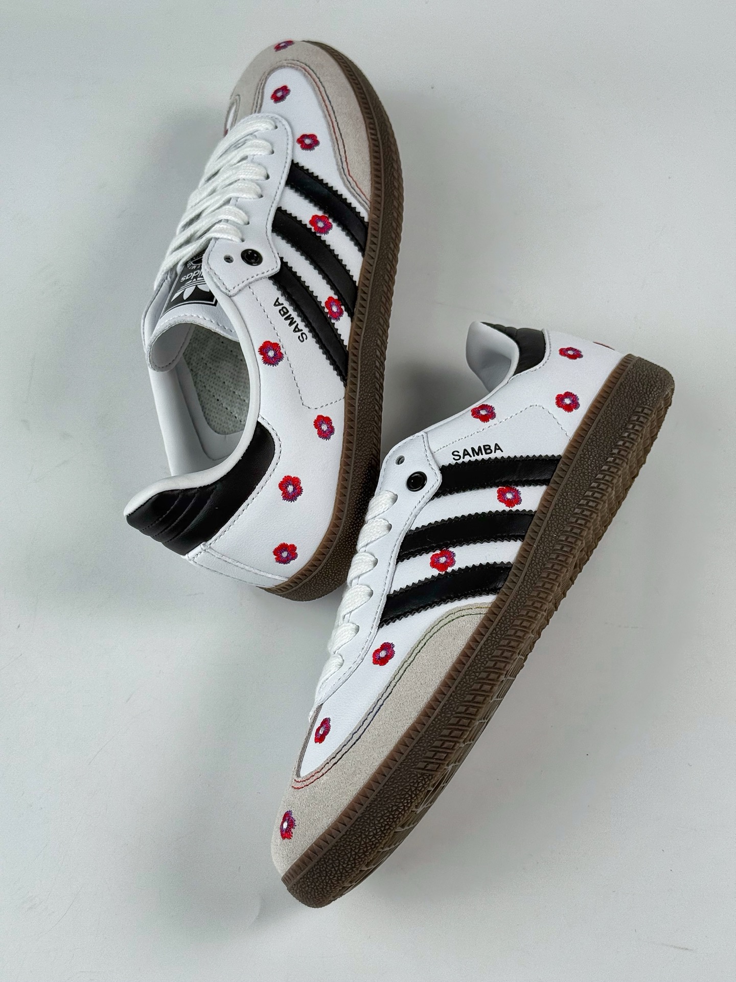 160 adidoriginals Samba OG 灰白小花 IF4391-Chinese UA Cheap High Quatity Brand Clothes Bags handbags Sneakers wholesale wholesaler seller from China Factory suppliers Fashion Clothing Shoes best Quality Beautiful Price 160 adidoriginals Samba OG 灰白小花 IF4391