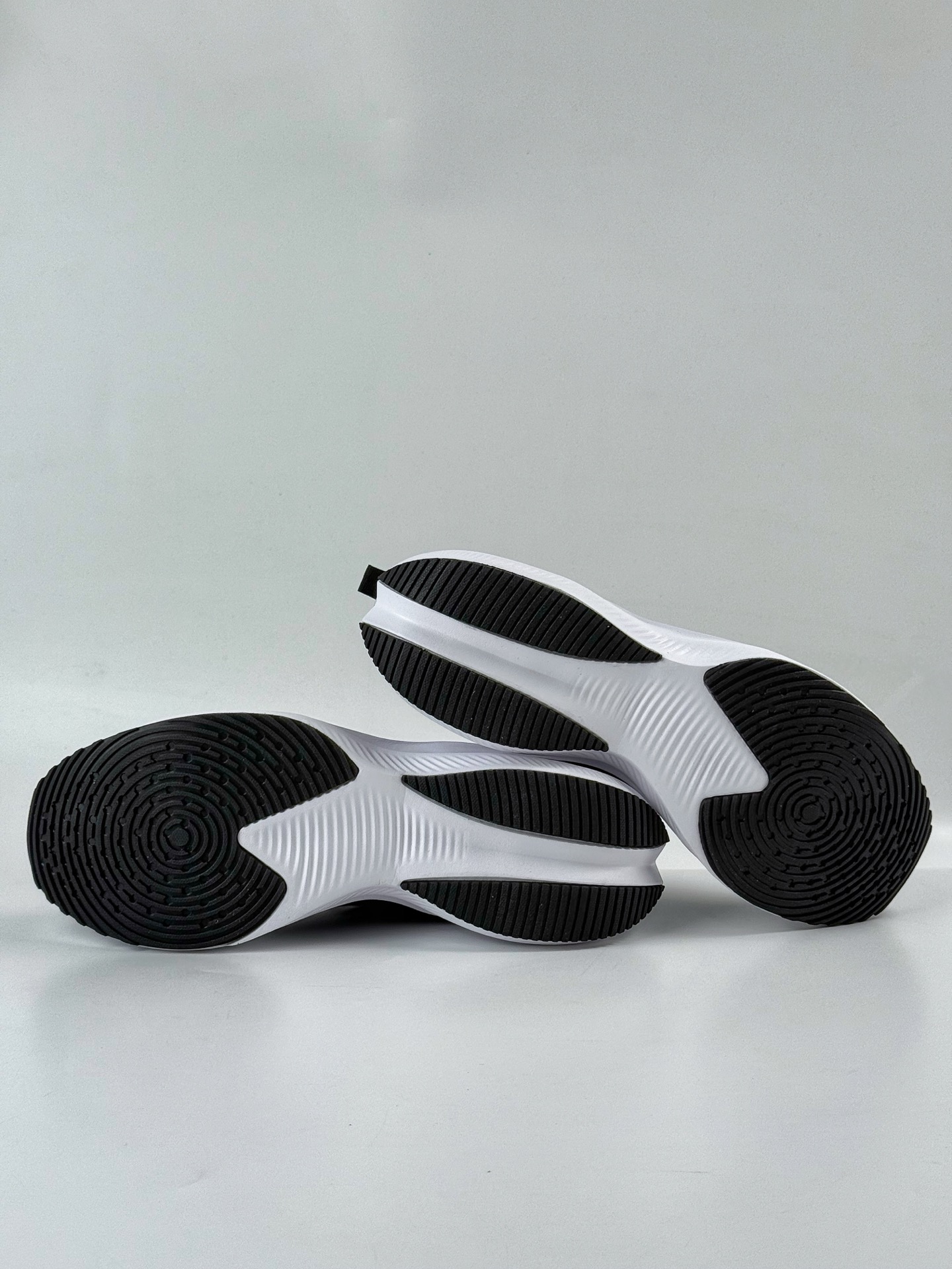 200 NIKE ZOOM PLUS x Louis Vuitton 全新跑鞋 CK4318-161-Chinese UA Cheap High Quatity Brand Clothes Bags handbags Sneakers wholesale wholesaler seller from China Factory suppliers Fashion Clothing Shoes best Quality Beautiful Price 200 NIKE ZOOM PLUS x Louis Vuitton 全新跑鞋 CK4318-161