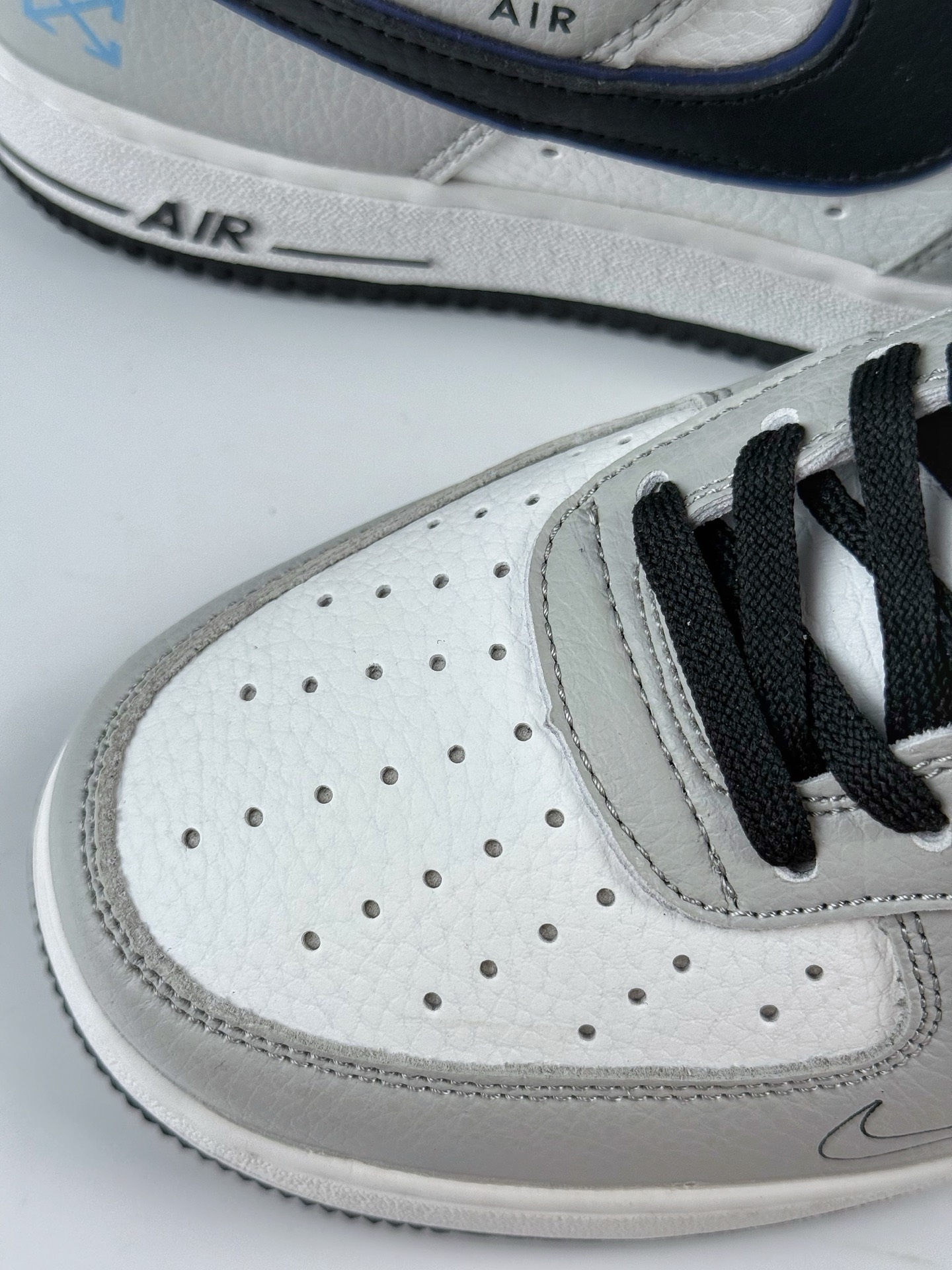 220 Nike Air Force 1 Low 07 x OFF-WHITE 灰白双小勾 DQ6628-162-Chinese UA Cheap High Quatity Brand Clothes Bags handbags Sneakers wholesale wholesaler seller from China Factory suppliers Fashion Clothing Shoes best Quality Beautiful Price 220 Nike Air Force 1 Low 07 x OFF-WHITE 灰白双小勾 DQ6628-162