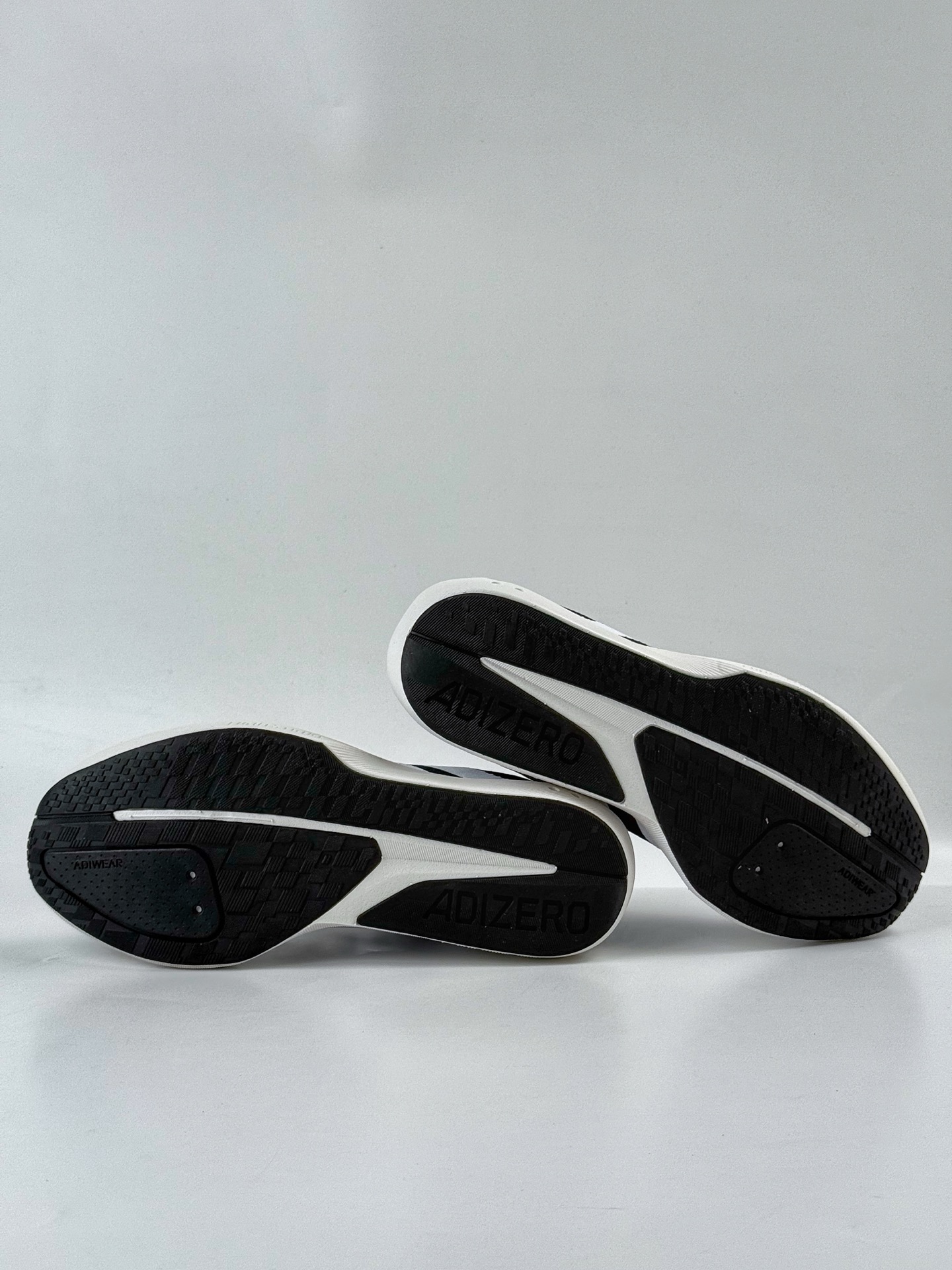 180 AdidAdizero BK 阿迪超轻透气缓震跑鞋 JP6515-Chinese UA Cheap High Quatity Brand Clothes Bags handbags Sneakers wholesale wholesaler seller from China Factory suppliers Fashion Clothing Shoes best Quality Beautiful Price 180 AdidAdizero BK 阿迪超轻透气缓震跑鞋 JP6515