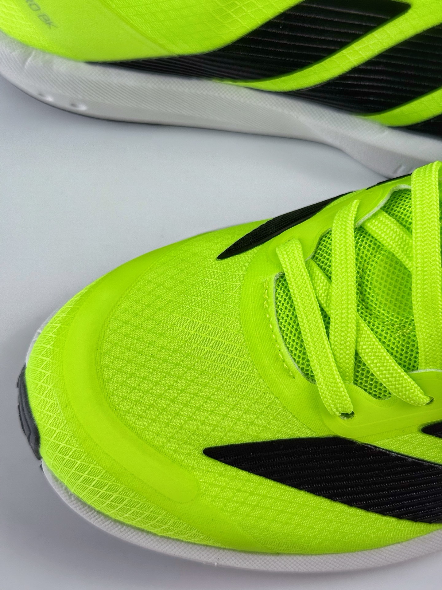 180 AdidAdizero BK 阿迪超轻透气缓震跑鞋 JP6533-Chinese UA Cheap High Quatity Brand Clothes Bags handbags Sneakers wholesale wholesaler seller from China Factory suppliers Fashion Clothing Shoes best Quality Beautiful Price 180 AdidAdizero BK 阿迪超轻透气缓震跑鞋 JP6533