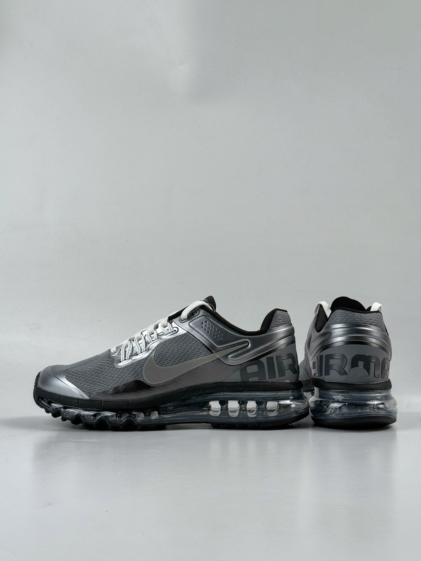 170 Nike Air Max 2013 舒适时尚耐磨透气 低帮跑步鞋  HQ3481-099