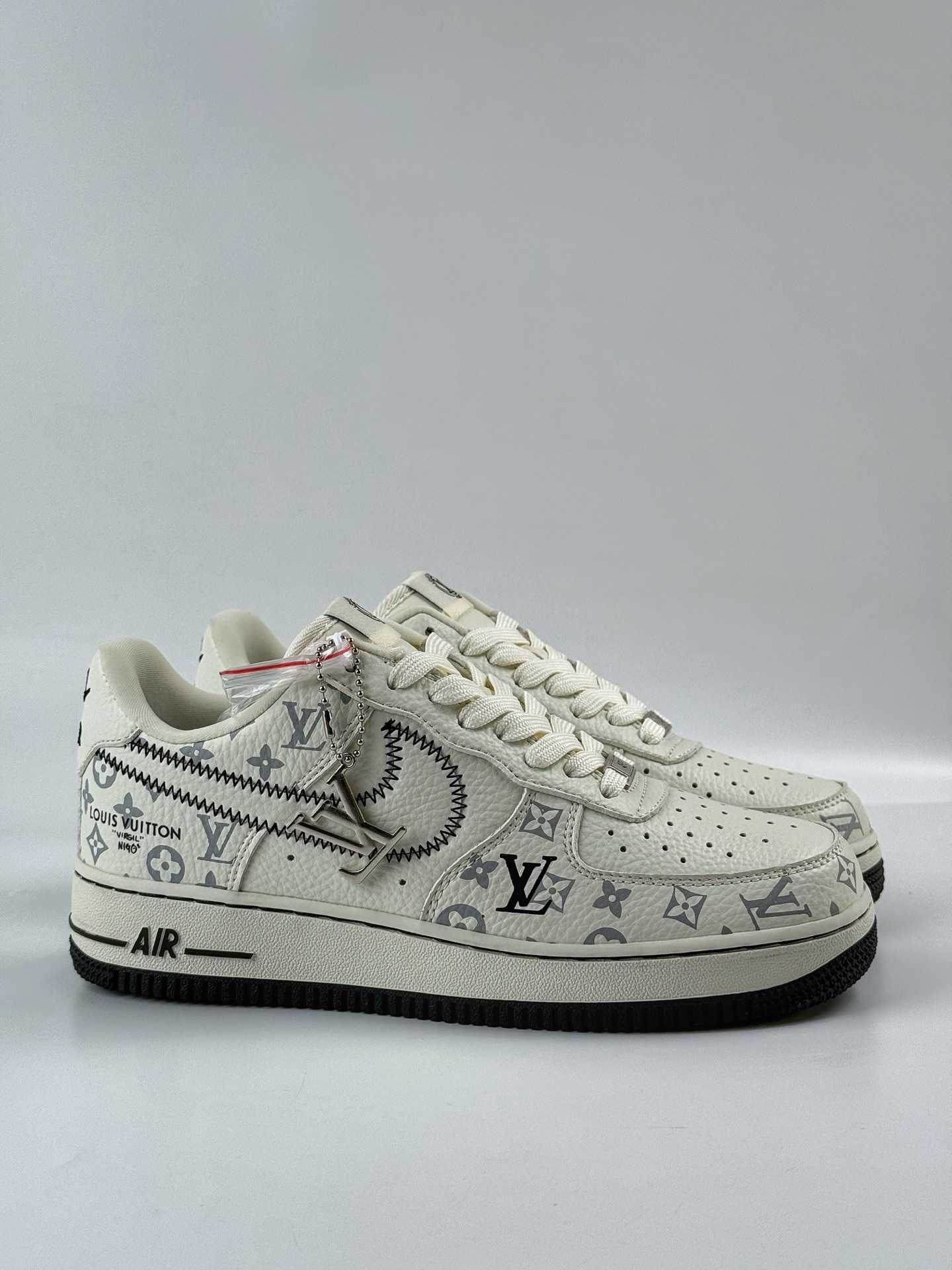260 Nike Air Force 1 Low 07 x Louis Vuitton 米白黑线 SC0601-557-Chinese UA Cheap High Quatity Brand Clothes Bags handbags Sneakers wholesale wholesaler seller from China Factory suppliers Fashion Clothing Shoes best Quality Beautiful Price 260 Nike Air Force 1 Low 07 x Louis Vuitton 米白黑线 SC0601-557