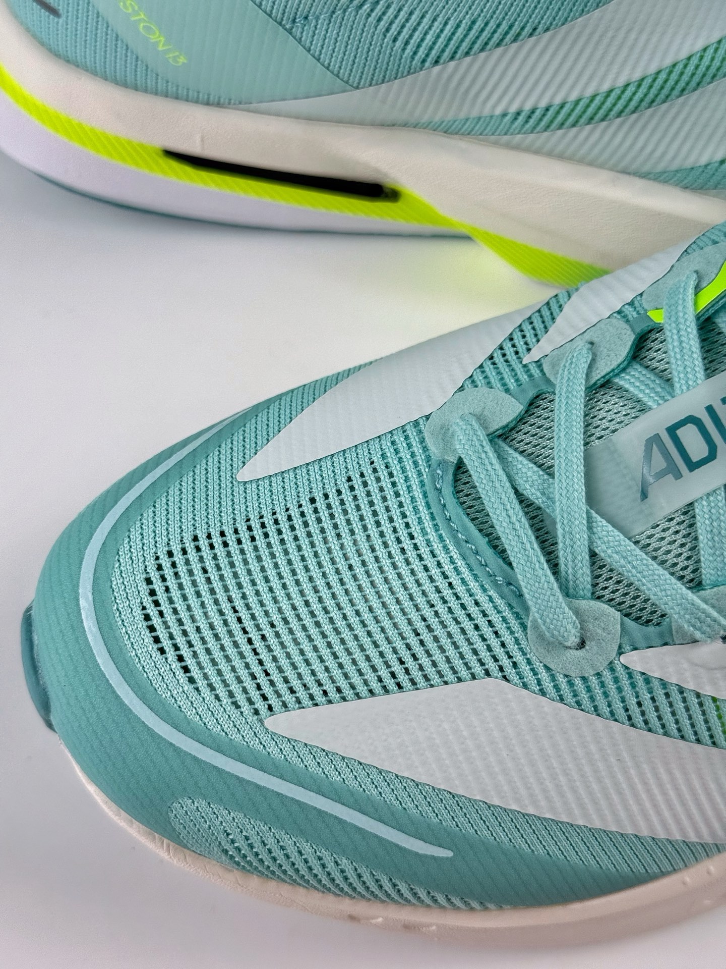 180 AdidAdizero Boston 13 轻盈跑鞋 超轻发泡底 缓震透气跑步鞋 JS4957-Chinese UA Cheap High Quatity Brand Clothes Bags handbags Sneakers wholesale wholesaler seller from China Factory suppliers Fashion Clothing Shoes best Quality Beautiful Price 180 AdidAdizero Boston 13 轻盈跑鞋 超轻发泡底 缓震透气跑步鞋 JS4957