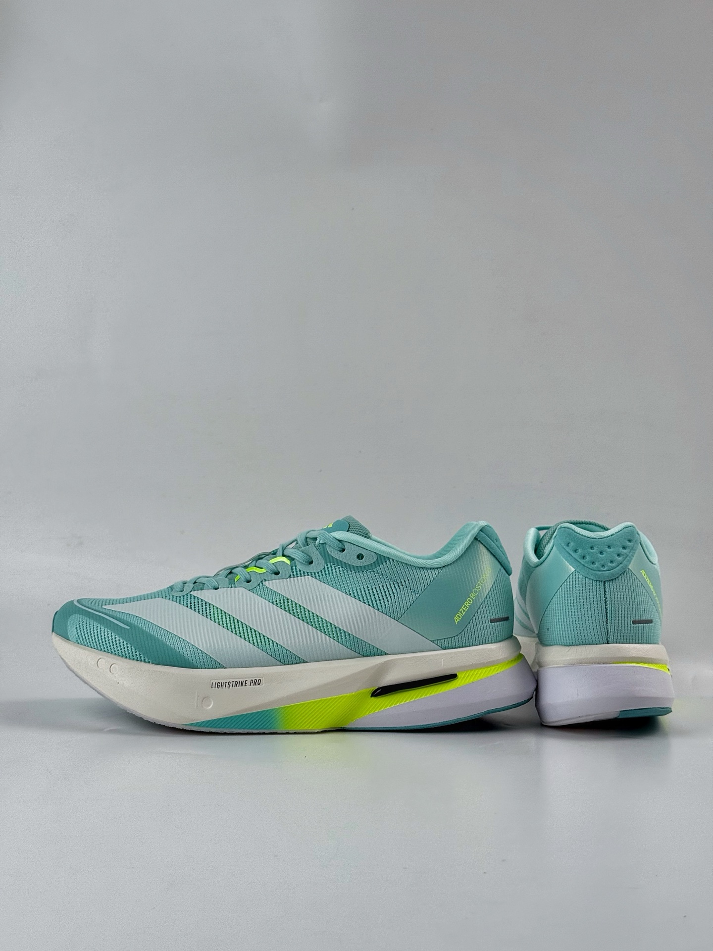 180 AdidAdizero Boston 13 轻盈跑鞋 超轻发泡底 缓震透气跑步鞋 JS4957-Chinese UA Cheap High Quatity Brand Clothes Bags handbags Sneakers wholesale wholesaler seller from China Factory suppliers Fashion Clothing Shoes best Quality Beautiful Price 180 AdidAdizero Boston 13 轻盈跑鞋 超轻发泡底 缓震透气跑步鞋 JS4957