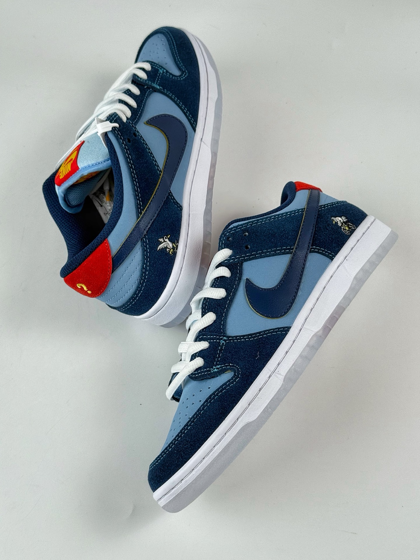 220 Nike SB Dunk Low PRM WSS 蓝鸽子 DX5549-400-Chinese UA Cheap High Quatity Brand Clothes Bags handbags Sneakers wholesale wholesaler seller from China Factory suppliers Fashion Clothing Shoes best Quality Beautiful Price 220 Nike SB Dunk Low PRM WSS 蓝鸽子 DX5549-400