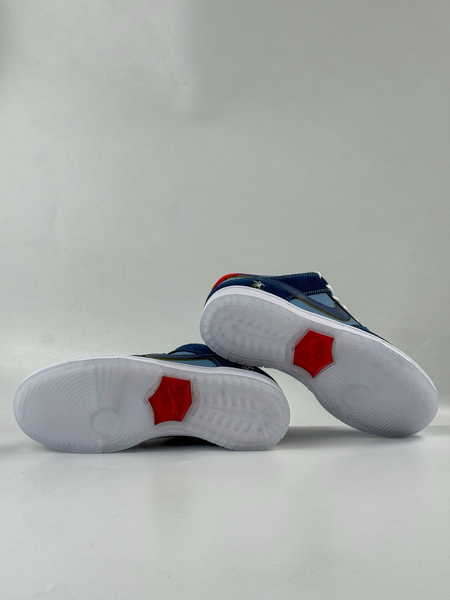 220 Nike SB Dunk Low PRM WSS 蓝鸽子 DX5549-400-Chinese UA Cheap High Quatity Brand Clothes Bags handbags Sneakers wholesale wholesaler seller from China Factory suppliers Fashion Clothing Shoes best Quality Beautiful Price 220 Nike SB Dunk Low PRM WSS 蓝鸽子 DX5549-400