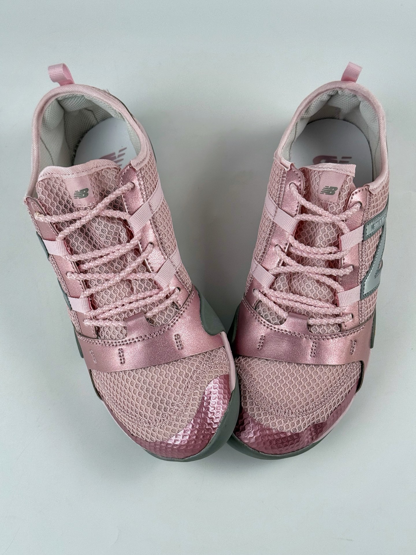 170 New Balance MT10系列 NB新百伦 薄底赤足鞋 MT10OMA-Chinese UA Cheap High Quatity Brand Clothes Bags handbags Sneakers wholesale wholesaler seller from China Factory suppliers Fashion Clothing Shoes best Quality Beautiful Price 170 New Balance MT10系列 NB新百伦 薄底赤足鞋 MT10OMA