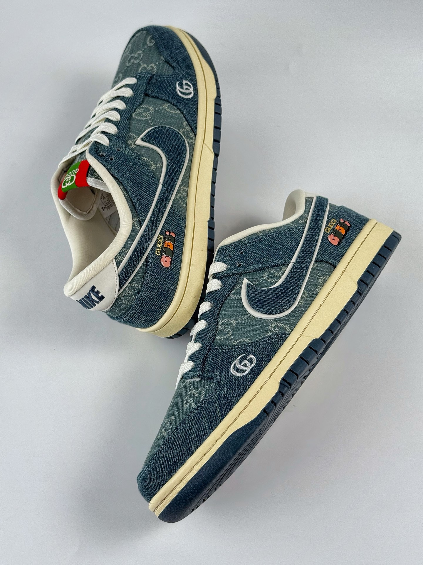 280 NIKE SB Dunk Low RETRO x GUCCI 牛仔蓝白 SC0601-454-Chinese UA Cheap High Quatity Brand Clothes Bags handbags Sneakers wholesale wholesaler seller from China Factory suppliers Fashion Clothing Shoes best Quality Beautiful Price 280 NIKE SB Dunk Low RETRO x GUCCI 牛仔蓝白 SC0601-454