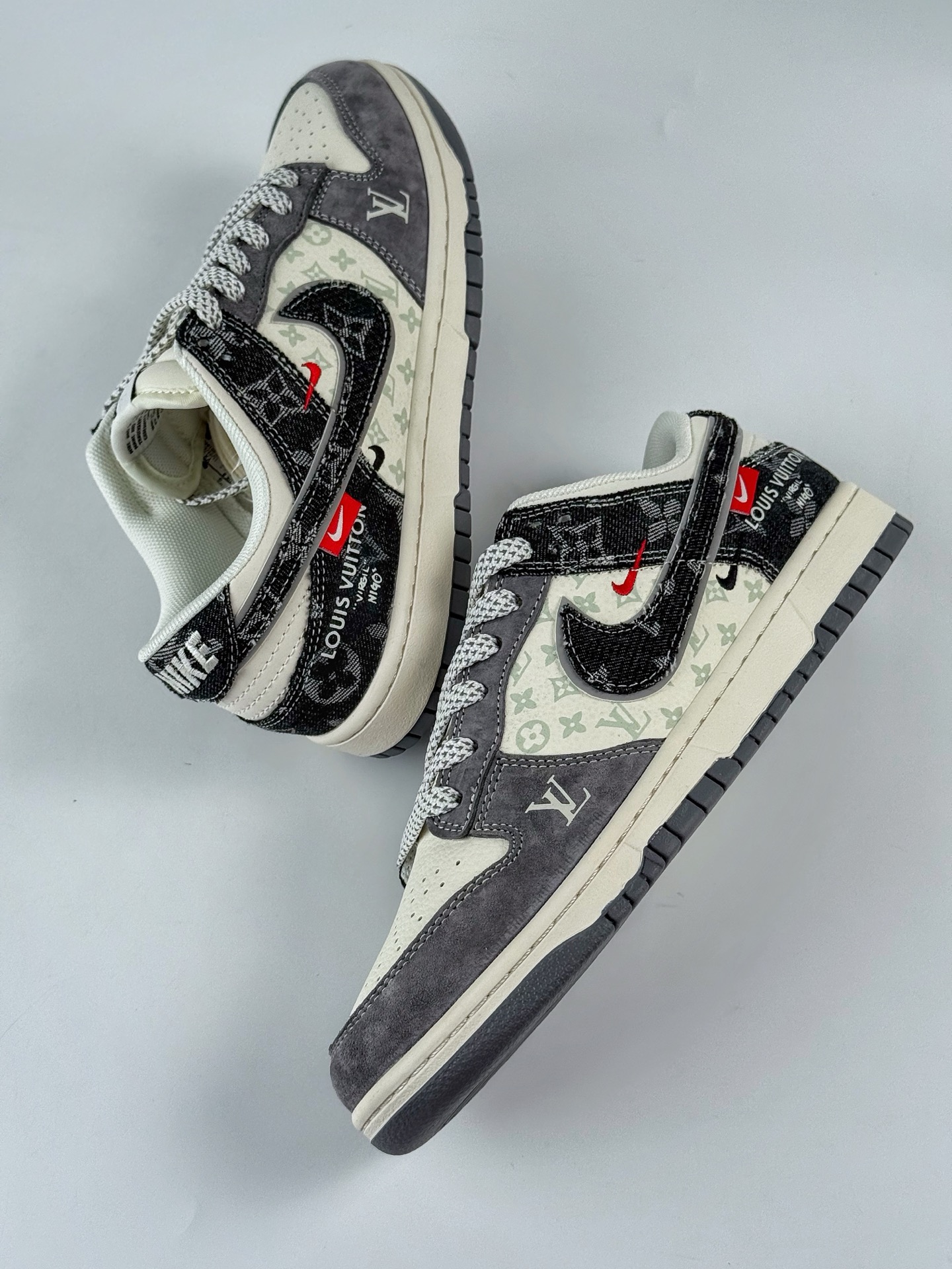 280 Nike SB Dunk Low x Louis Vuitton 灰白黑牛仔双小勾满天星 YX5066-387-Chinese UA Cheap High Quatity Brand Clothes Bags handbags Sneakers wholesale wholesaler seller from China Factory suppliers Fashion Clothing Shoes best Quality Beautiful Price 280 Nike SB Dunk Low x Louis Vuitton 灰白黑牛仔双小勾满天星 YX5066-387