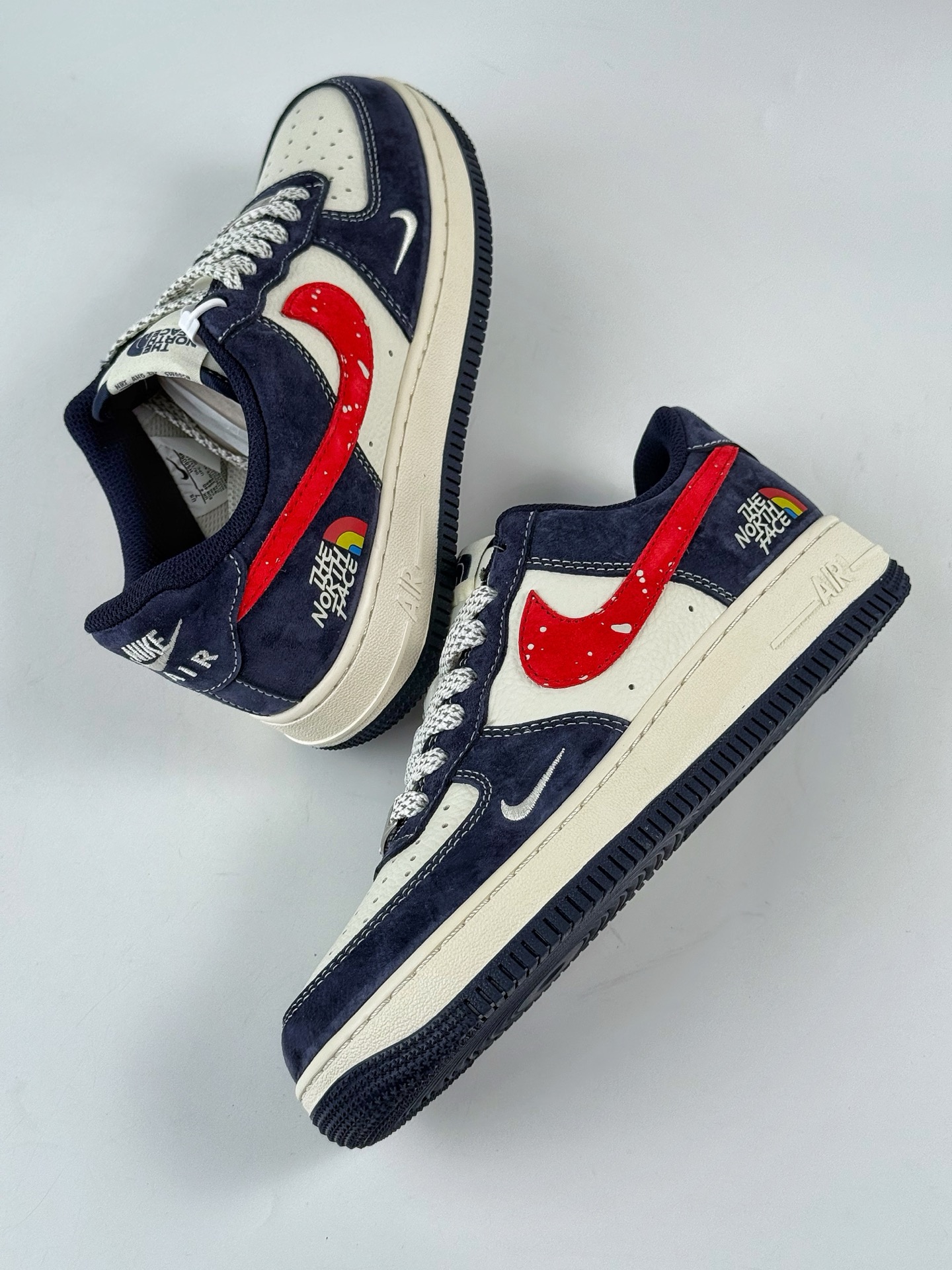 260 Nike Air Force 1 Low 07 x The North Face 蓝白红小勾满天星 HS8068-045-Chinese UA Cheap High Quatity Brand Clothes Bags handbags Sneakers wholesale wholesaler seller from China Factory suppliers Fashion Clothing Shoes best Quality Beautiful Price 260 Nike Air Force 1 Low 07 x The North Face 蓝白红小勾满天星 HS8068-045