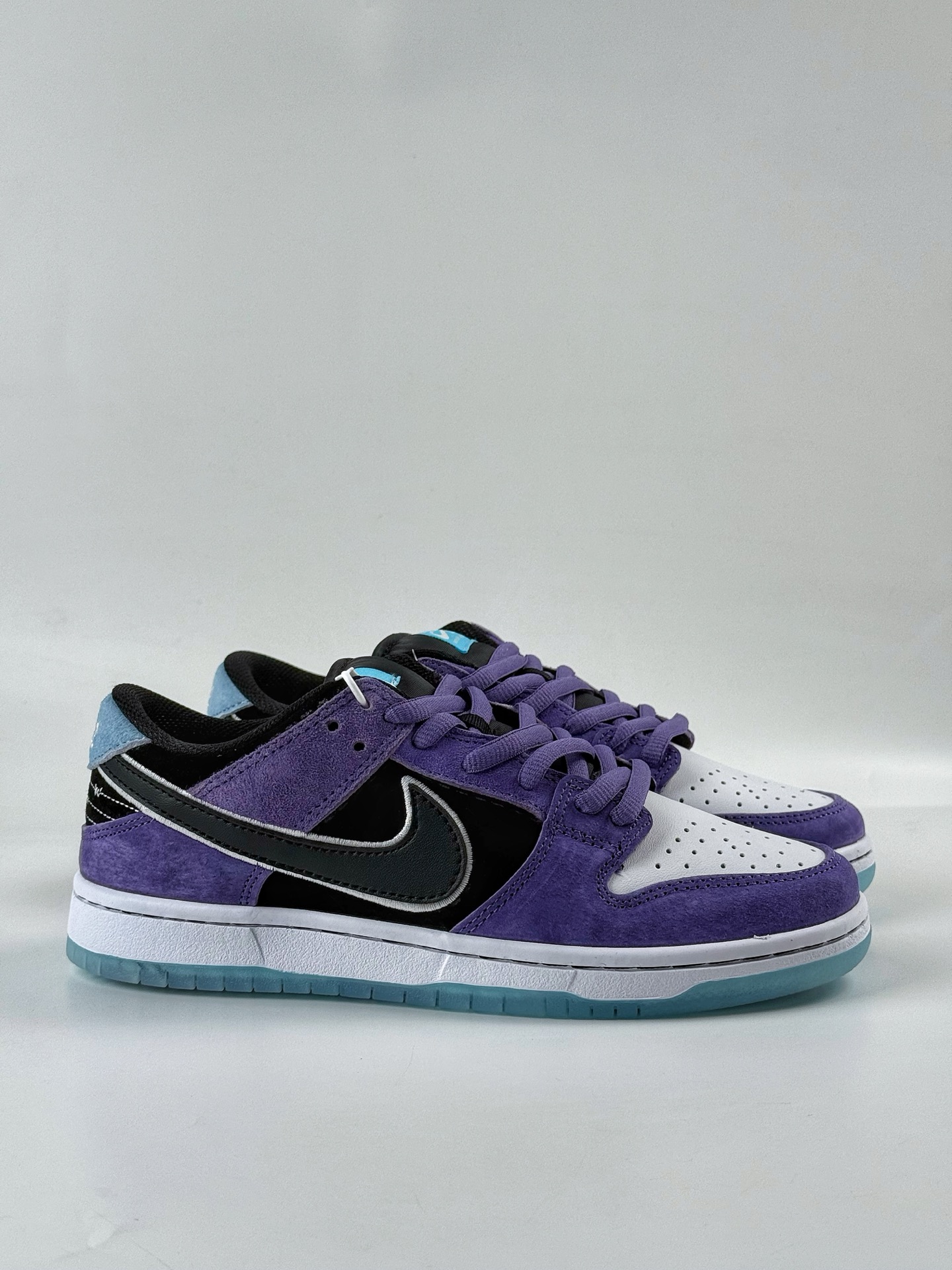 220 Nike SB Dunk Low 联名紫黑白 HJ0513-500-Chinese UA Cheap High Quatity Brand Clothes Bags handbags Sneakers wholesale wholesaler seller from China Factory suppliers Fashion Clothing Shoes best Quality Beautiful Price 220 Nike SB Dunk Low 联名紫黑白 HJ0513-500