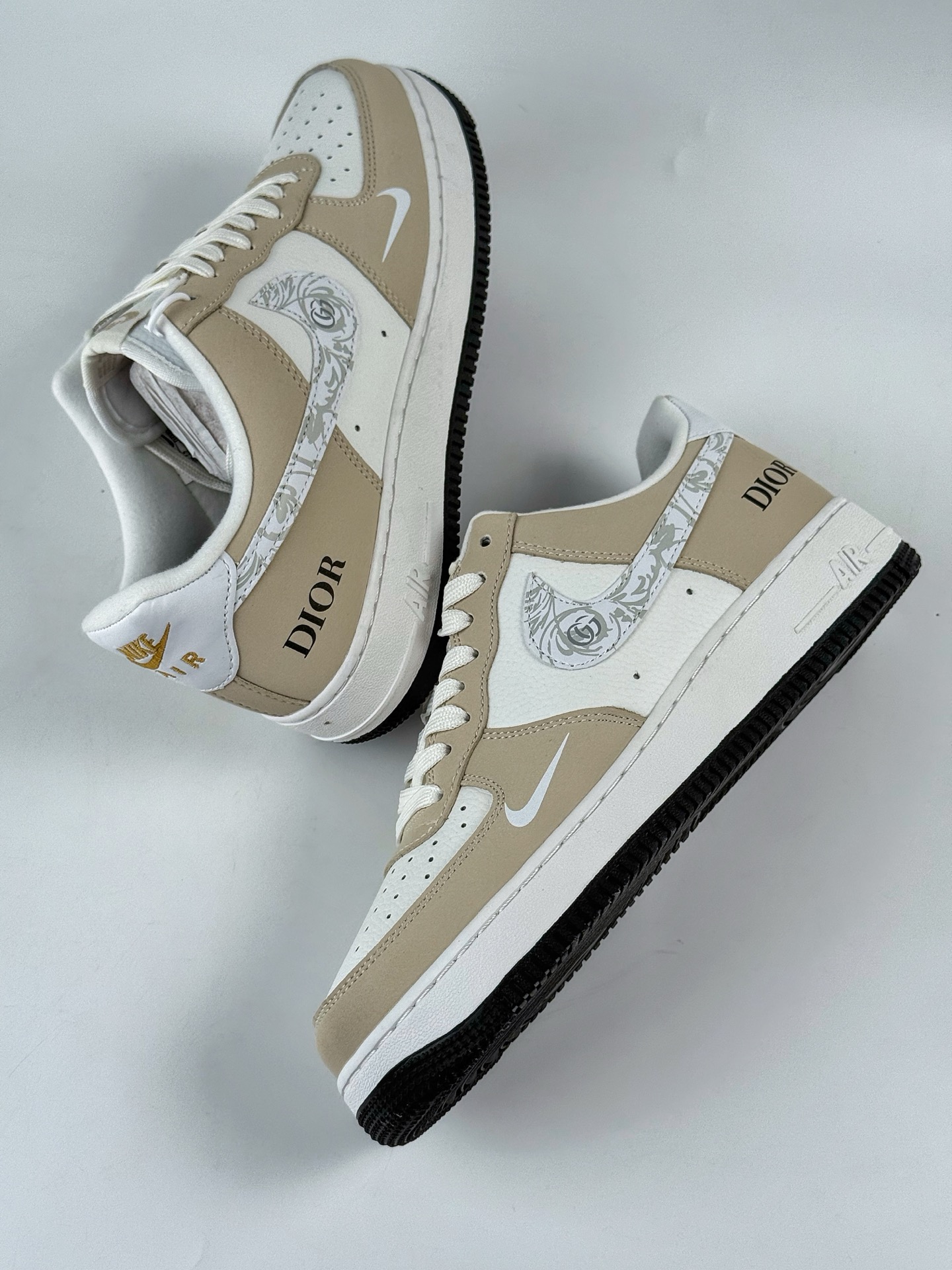 220 Nike Air Force 1 Low 07 x DIOR 棕白小勾 DQ6628-161-Chinese UA Cheap High Quatity Brand Clothes Bags handbags Sneakers wholesale wholesaler seller from China Factory suppliers Fashion Clothing Shoes best Quality Beautiful Price 220 Nike Air Force 1 Low 07 x DIOR 棕白小勾 DQ6628-161