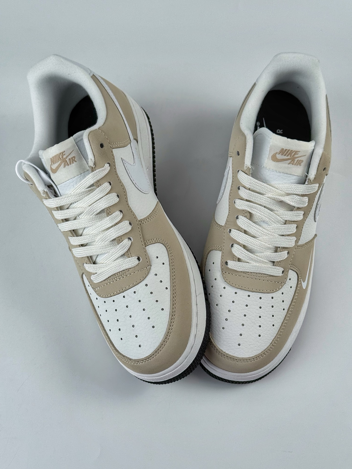 220 Nike Air Force 1 Low 07 x DIOR 棕白小勾 DQ6628-161-Chinese UA Cheap High Quatity Brand Clothes Bags handbags Sneakers wholesale wholesaler seller from China Factory suppliers Fashion Clothing Shoes best Quality Beautiful Price 220 Nike Air Force 1 Low 07 x DIOR 棕白小勾 DQ6628-161