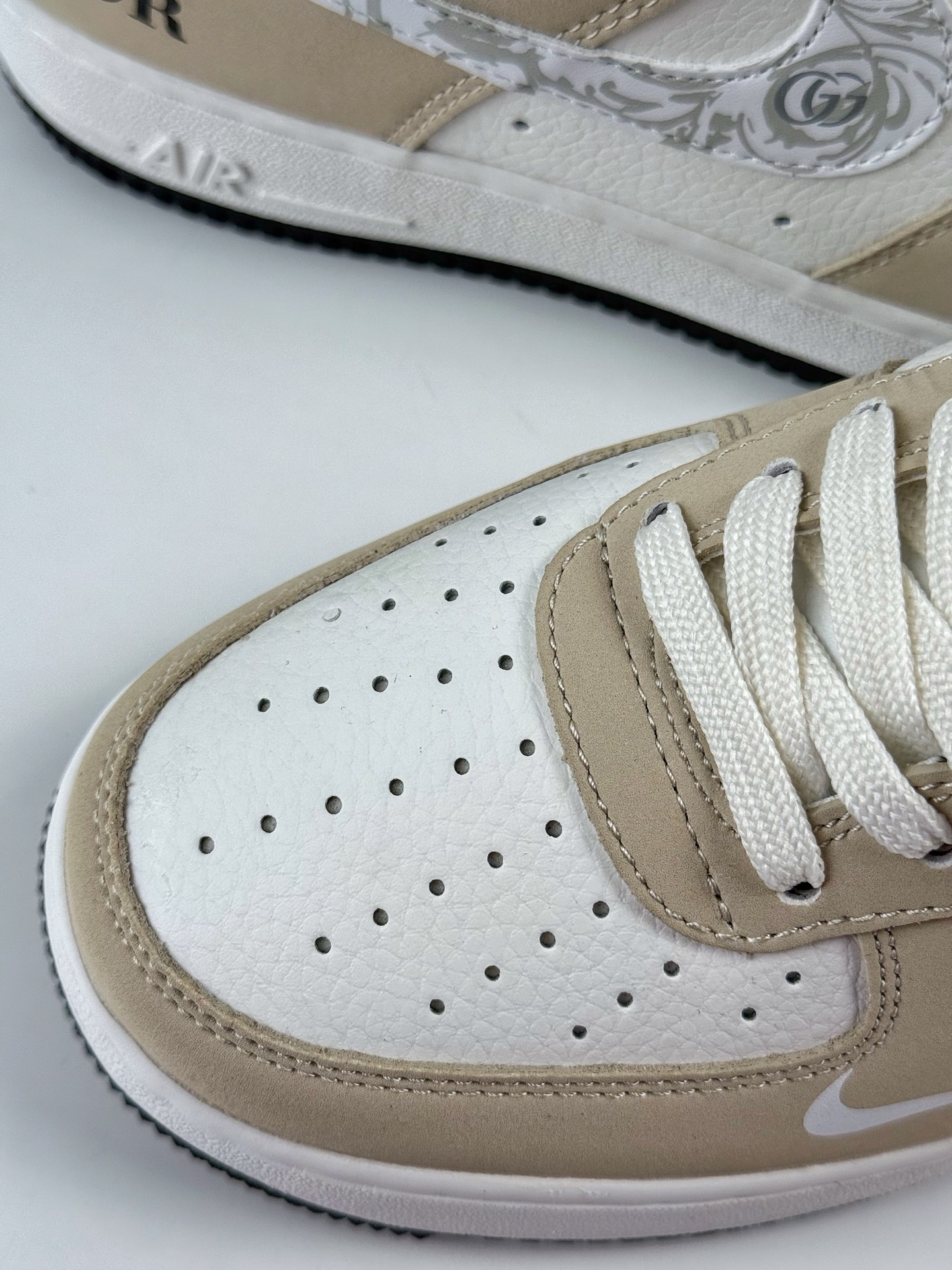 220 Nike Air Force 1 Low 07 x DIOR 棕白小勾 DQ6628-161-Chinese UA Cheap High Quatity Brand Clothes Bags handbags Sneakers wholesale wholesaler seller from China Factory suppliers Fashion Clothing Shoes best Quality Beautiful Price 220 Nike Air Force 1 Low 07 x DIOR 棕白小勾 DQ6628-161