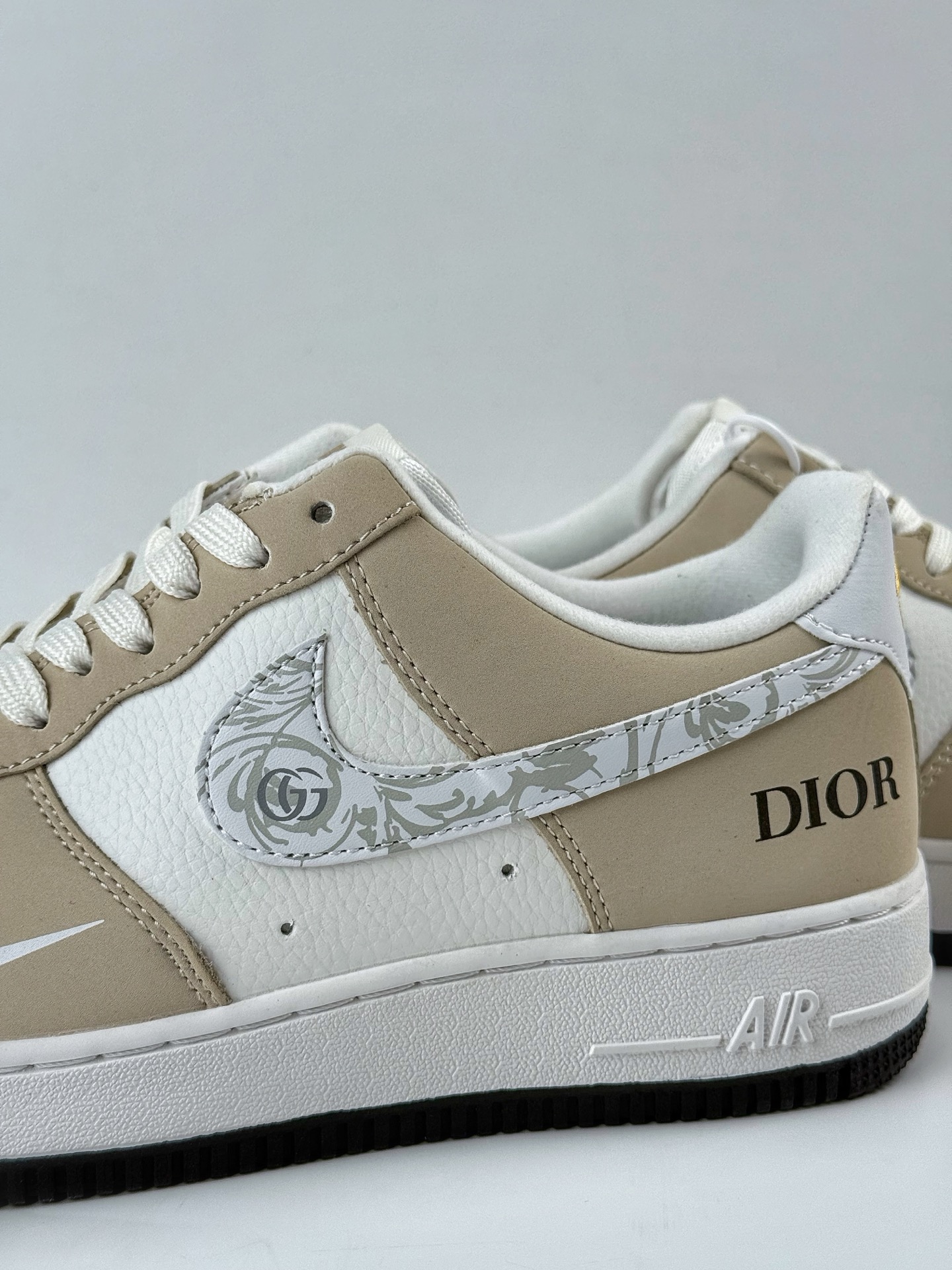 220 Nike Air Force 1 Low 07 x DIOR 棕白小勾 DQ6628-161-Chinese UA Cheap High Quatity Brand Clothes Bags handbags Sneakers wholesale wholesaler seller from China Factory suppliers Fashion Clothing Shoes best Quality Beautiful Price 220 Nike Air Force 1 Low 07 x DIOR 棕白小勾 DQ6628-161
