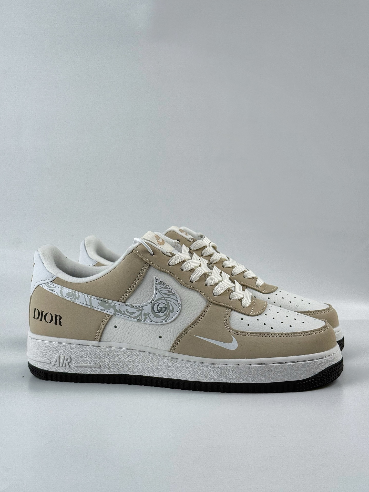 220 Nike Air Force 1 Low 07 x DIOR 棕白小勾 DQ6628-161-Chinese UA Cheap High Quatity Brand Clothes Bags handbags Sneakers wholesale wholesaler seller from China Factory suppliers Fashion Clothing Shoes best Quality Beautiful Price 220 Nike Air Force 1 Low 07 x DIOR 棕白小勾 DQ6628-161