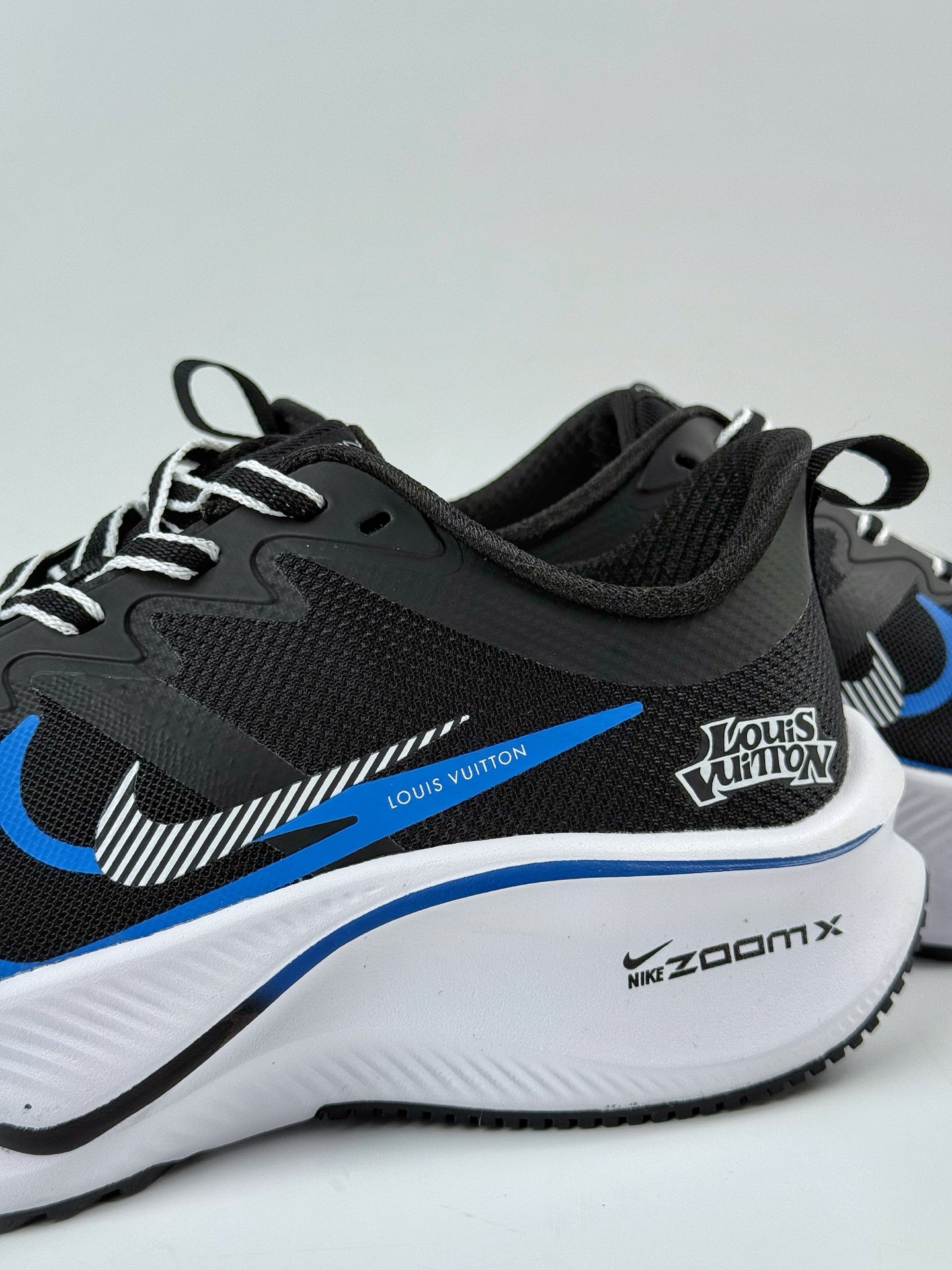 200 NIKE ZOOM PLUS x Louis Vuitton 全新跑鞋 CK4318-157-Chinese UA Cheap High Quatity Brand Clothes Bags handbags Sneakers wholesale wholesaler seller from China Factory suppliers Fashion Clothing Shoes best Quality Beautiful Price 200 NIKE ZOOM PLUS x Louis Vuitton 全新跑鞋 CK4318-157