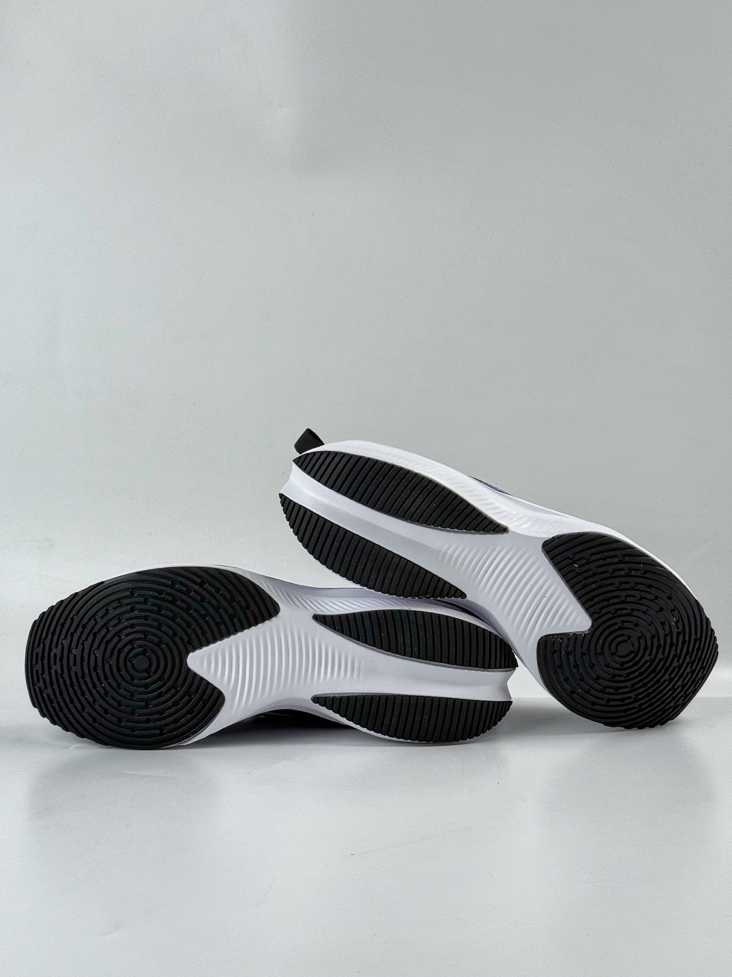 200 NIKE ZOOM PLUS x Louis Vuitton 全新跑鞋 CK4318-157-Chinese UA Cheap High Quatity Brand Clothes Bags handbags Sneakers wholesale wholesaler seller from China Factory suppliers Fashion Clothing Shoes best Quality Beautiful Price 200 NIKE ZOOM PLUS x Louis Vuitton 全新跑鞋 CK4318-157