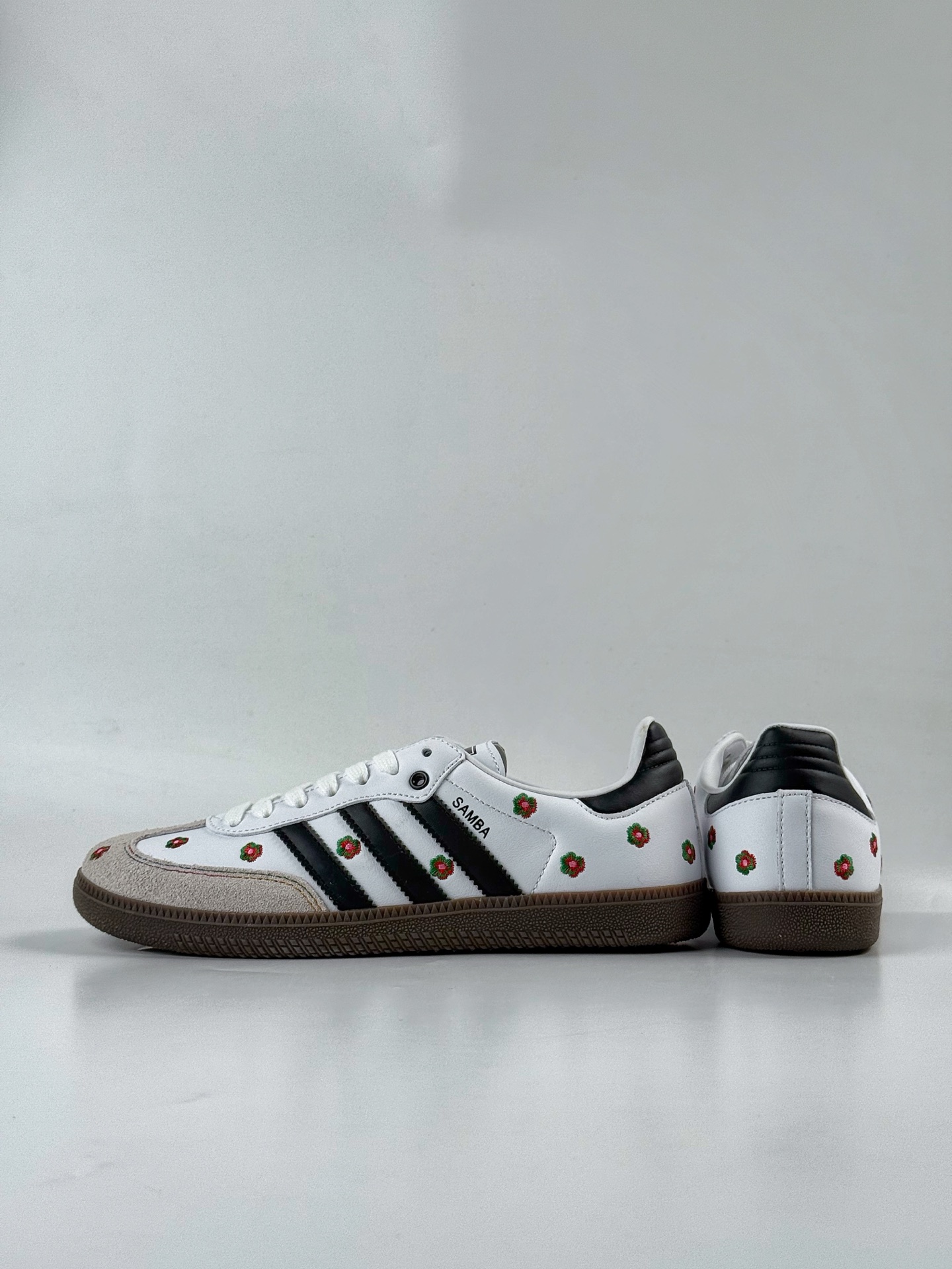 160 adidoriginals Samba OG 灰白小花 IF4393-Chinese UA Cheap High Quatity Brand Clothes Bags handbags Sneakers wholesale wholesaler seller from China Factory suppliers Fashion Clothing Shoes best Quality Beautiful Price 160 adidoriginals Samba OG 灰白小花 IF4393