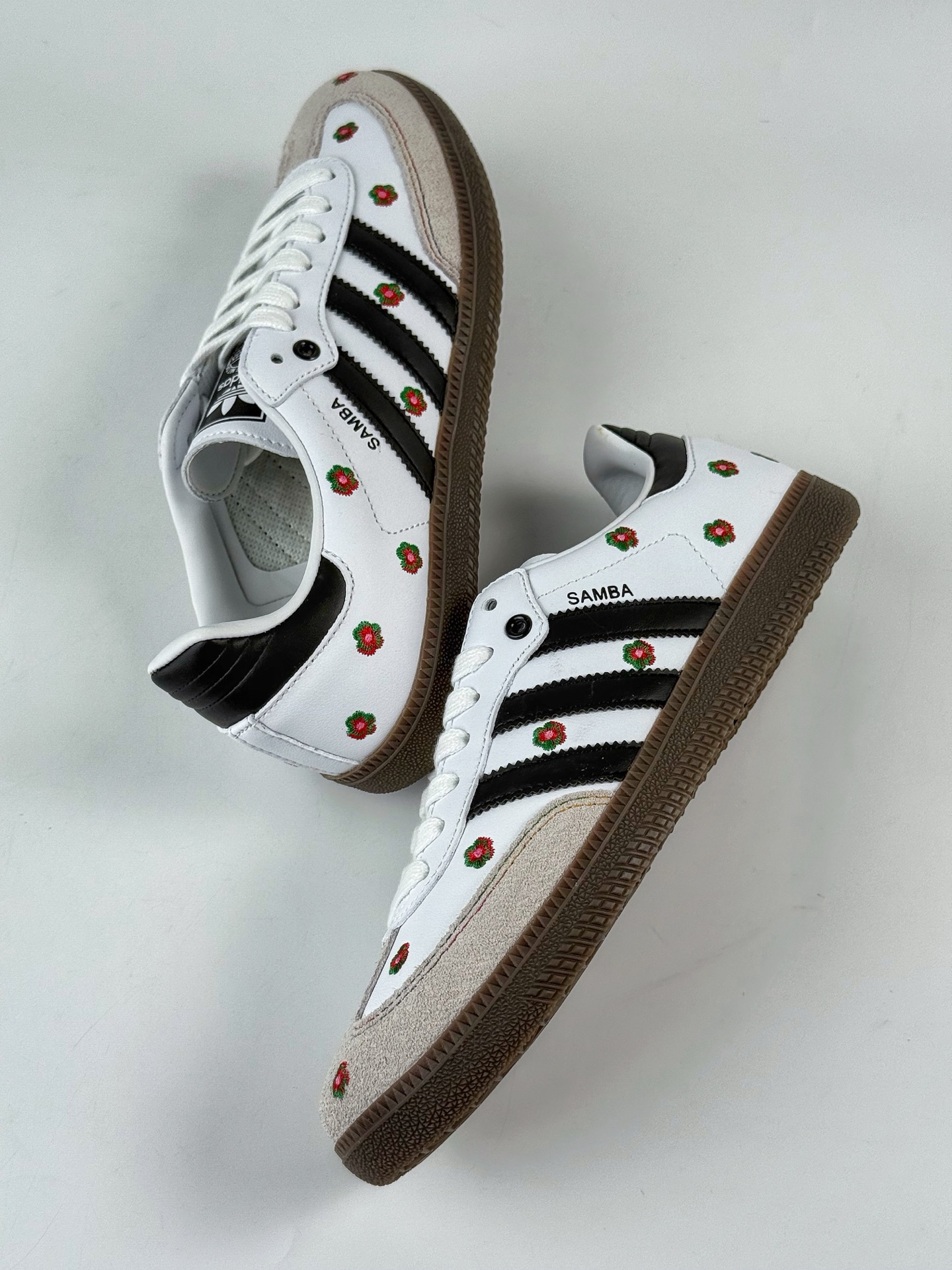 160 adidoriginals Samba OG 灰白小花 IF4393-Chinese UA Cheap High Quatity Brand Clothes Bags handbags Sneakers wholesale wholesaler seller from China Factory suppliers Fashion Clothing Shoes best Quality Beautiful Price 160 adidoriginals Samba OG 灰白小花 IF4393