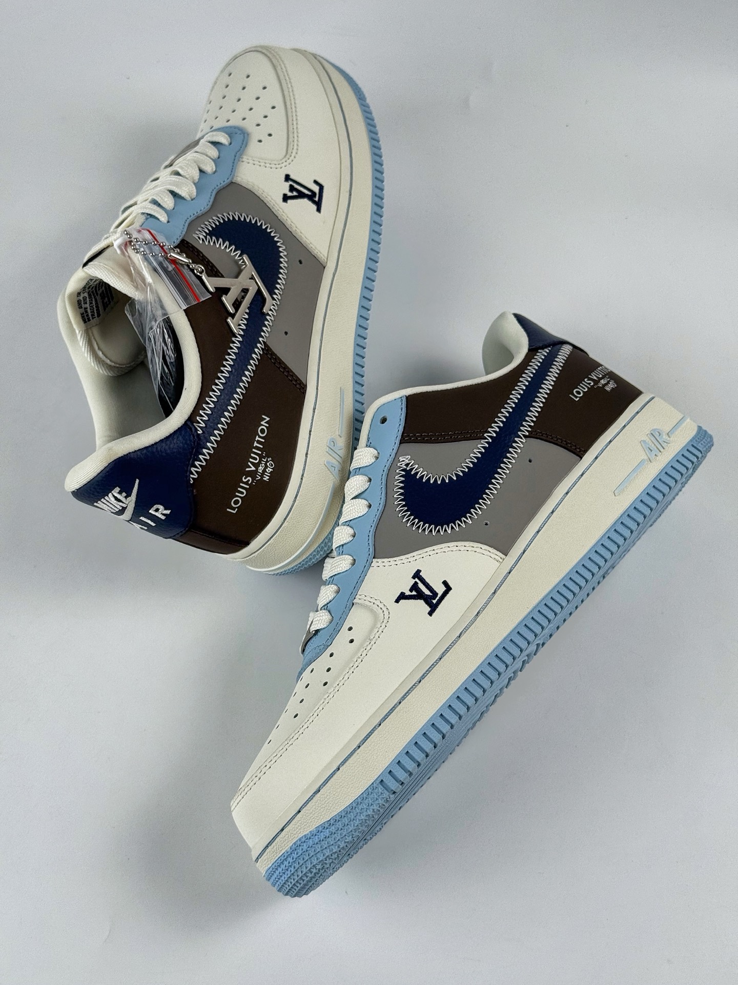 260 Nike Air Force 1 Low 07 x Louis Vuitton 彩色拼接  SC0601-560