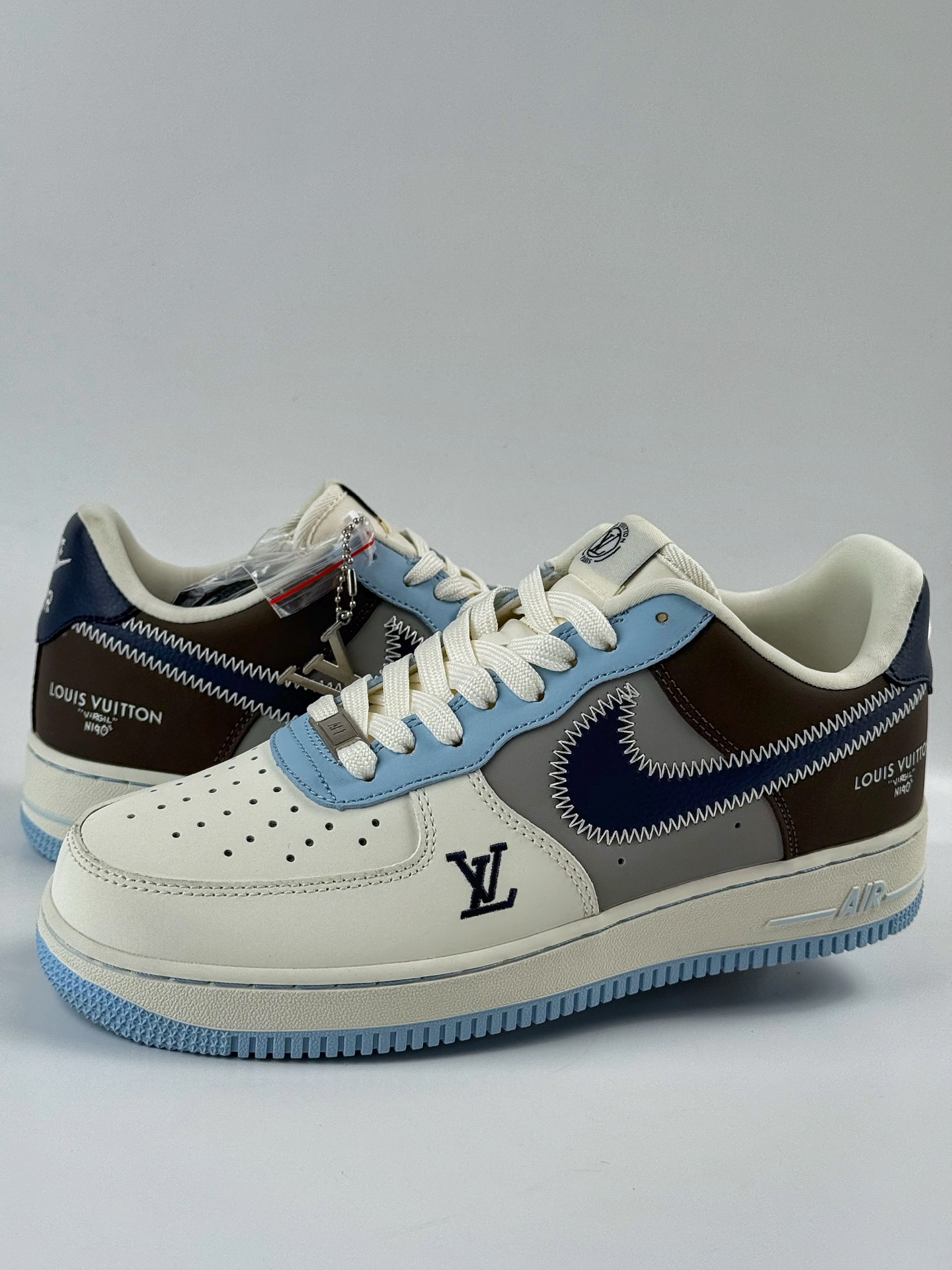 260 Nike Air Force 1 Low 07 x Louis Vuitton 彩色拼接  SC0601-560