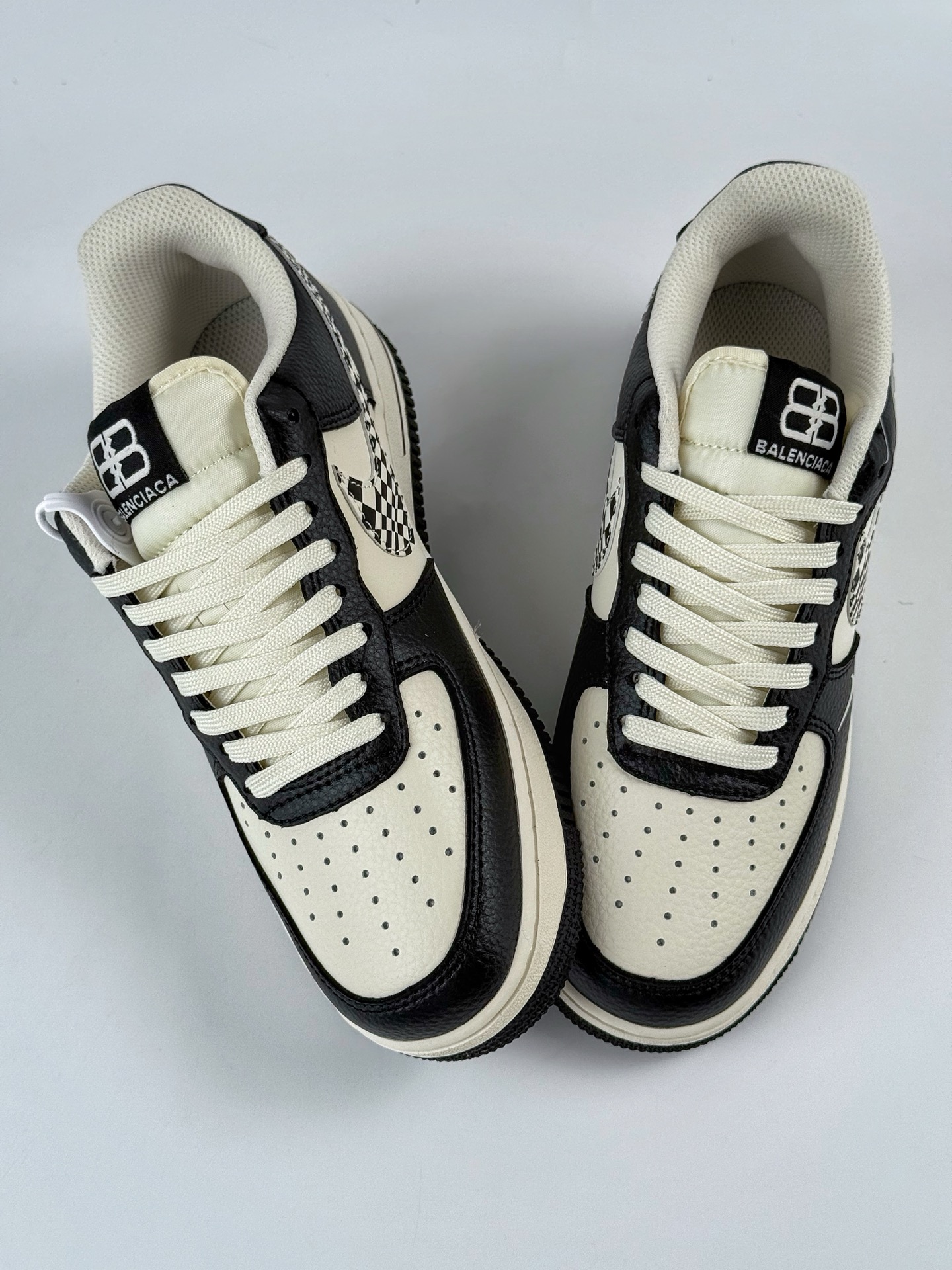260 Nike Air Force 1 Low 07 x Balenciaga 米黑创意小勾  HJ3318-003