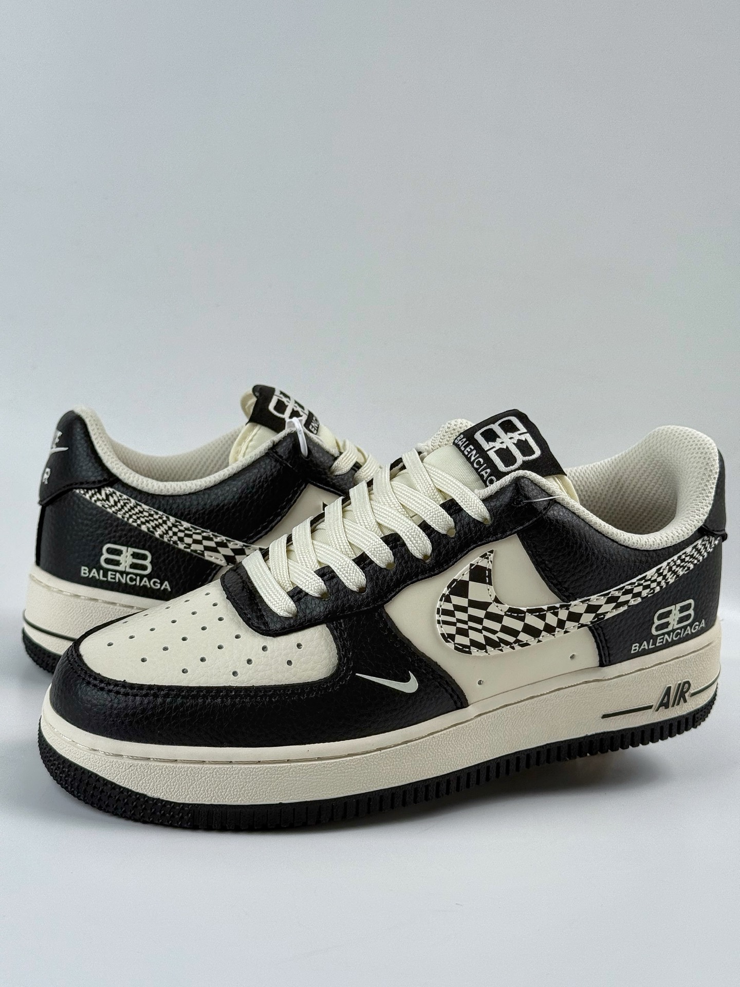 260 Nike Air Force 1 Low 07 x Balenciaga 米黑创意小勾  HJ3318-003