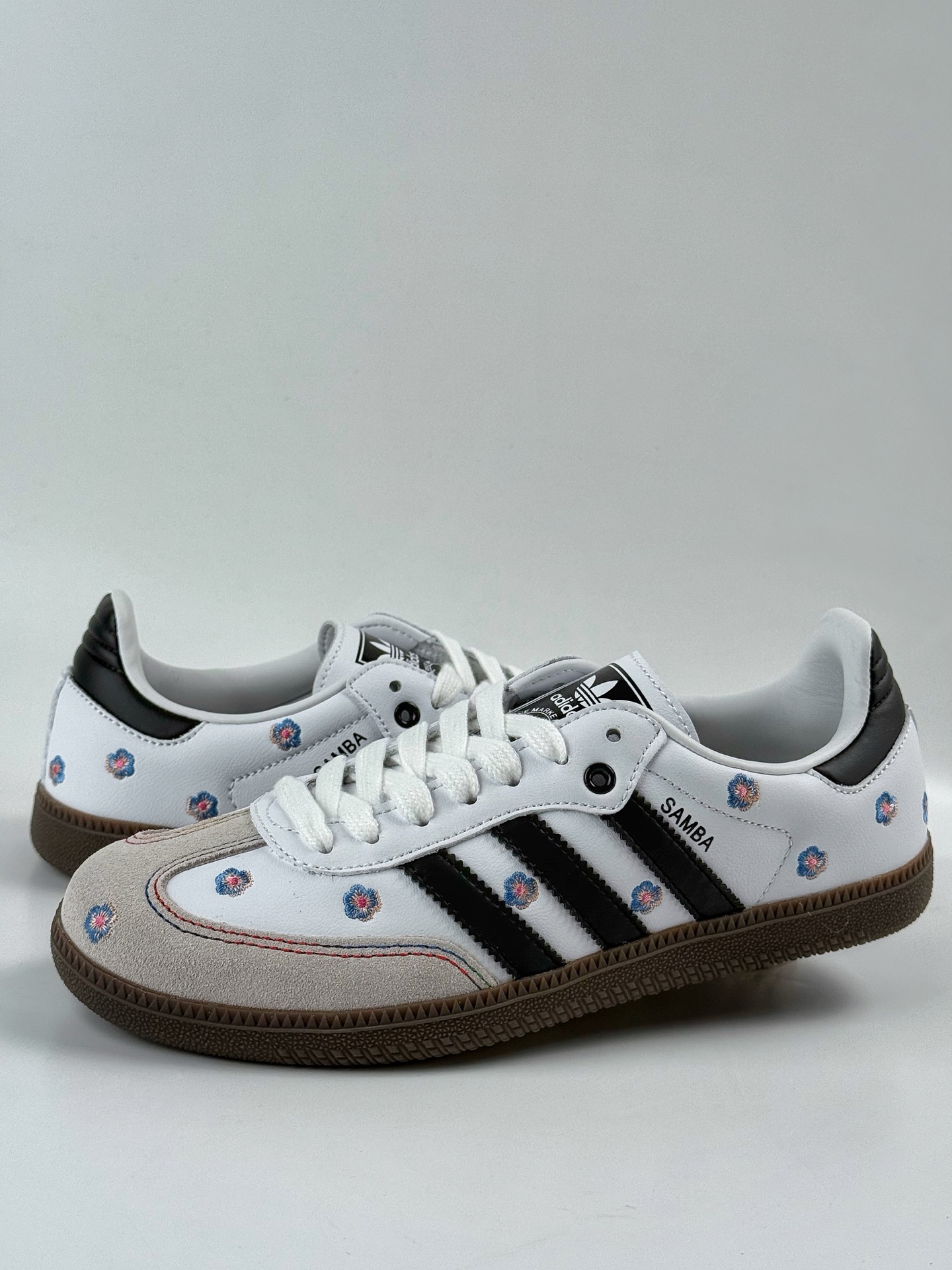 160 adidoriginals Samba OG 灰白小花  IF4392