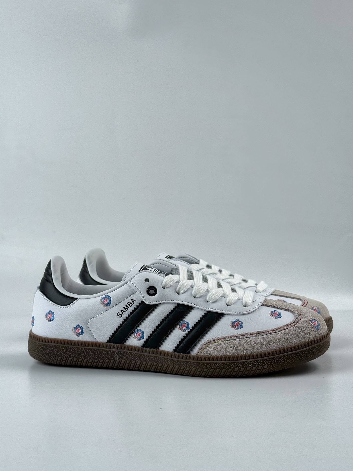 160 adidoriginals Samba OG 灰白小花  IF4392
