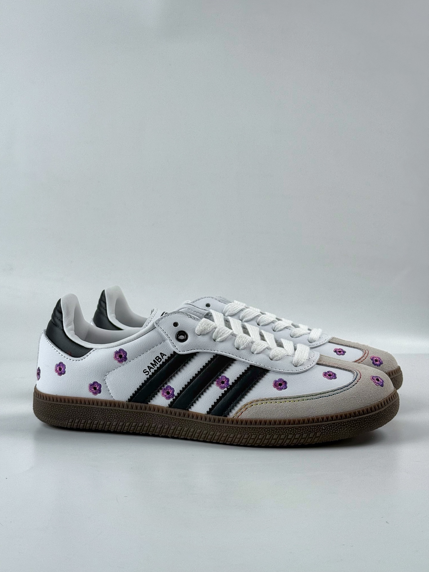 160 adidoriginals Samba OG 灰白小花 IF4390-Chinese UA Cheap High Quatity Brand Clothes Bags handbags Sneakers wholesale wholesaler seller from China Factory suppliers Fashion Clothing Shoes best Quality Beautiful Price 160 adidoriginals Samba OG 灰白小花 IF4390