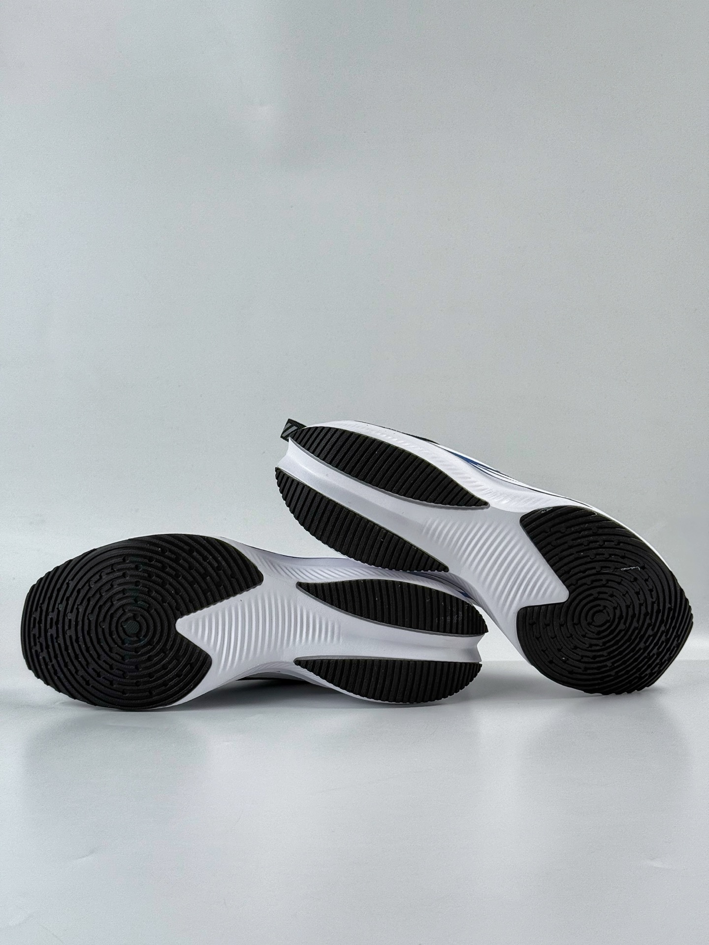 200 NIKE ZOOM PLUS x Stussy 全新跑鞋 CK4318-158-Chinese UA Cheap High Quatity Brand Clothes Bags handbags Sneakers wholesale wholesaler seller from China Factory suppliers Fashion Clothing Shoes best Quality Beautiful Price 200 NIKE ZOOM PLUS x Stussy 全新跑鞋 CK4318-158