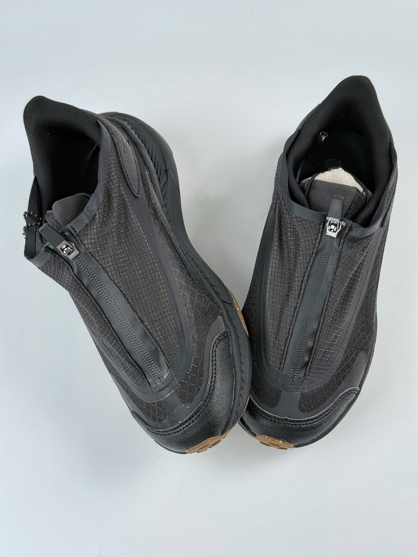 190 HOKA ONE ONE U PROJECT TRANSPORT 低帮专业越野跑步鞋  1162850/CRBN
