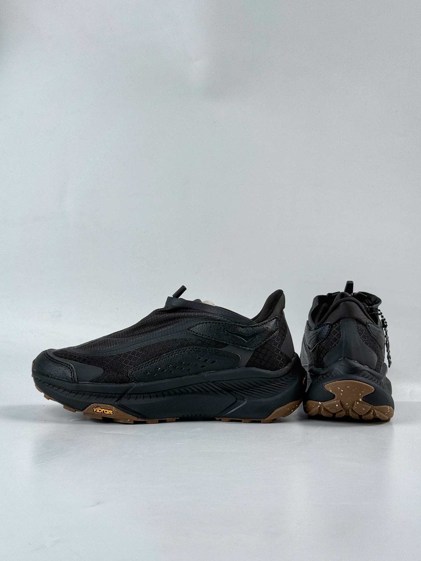 190 HOKA ONE ONE U PROJECT TRANSPORT 低帮专业越野跑步鞋  1162850/CRBN